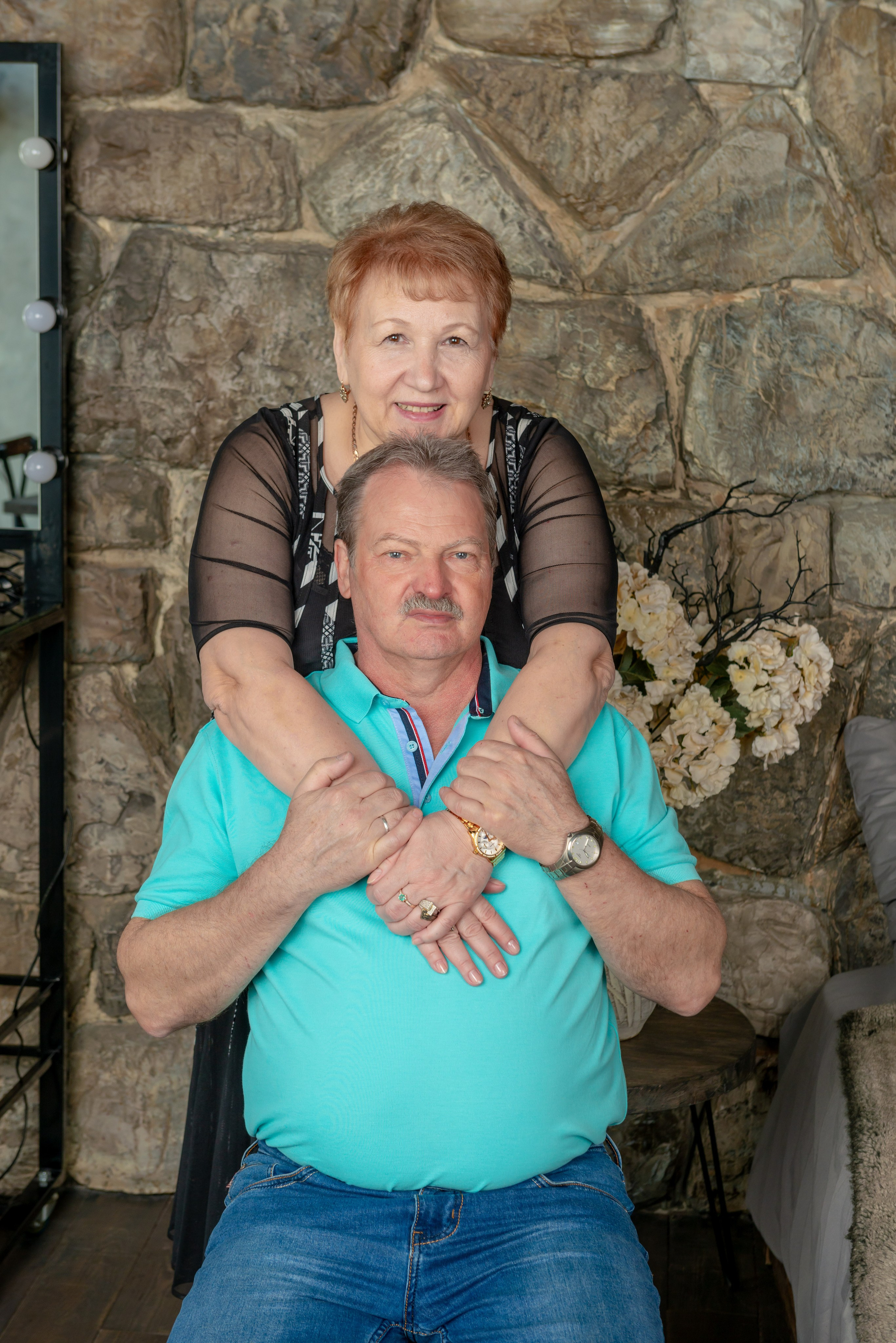 Photosession of a married couple in the studio. PHOTOGRAPHER QUINTANA ROO