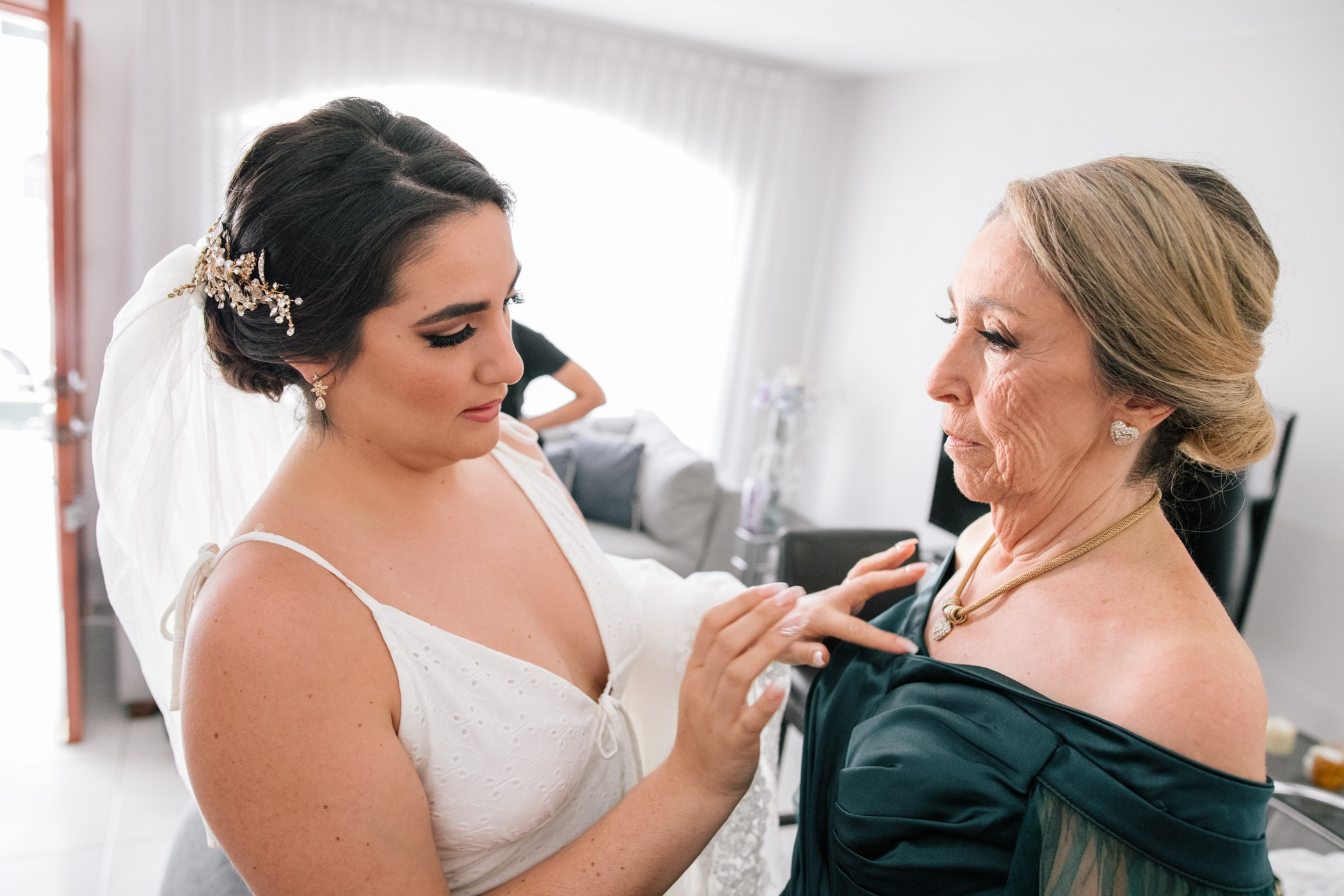 Preparativos /Getting Ready. Wedding Photographer Ruth Preciado