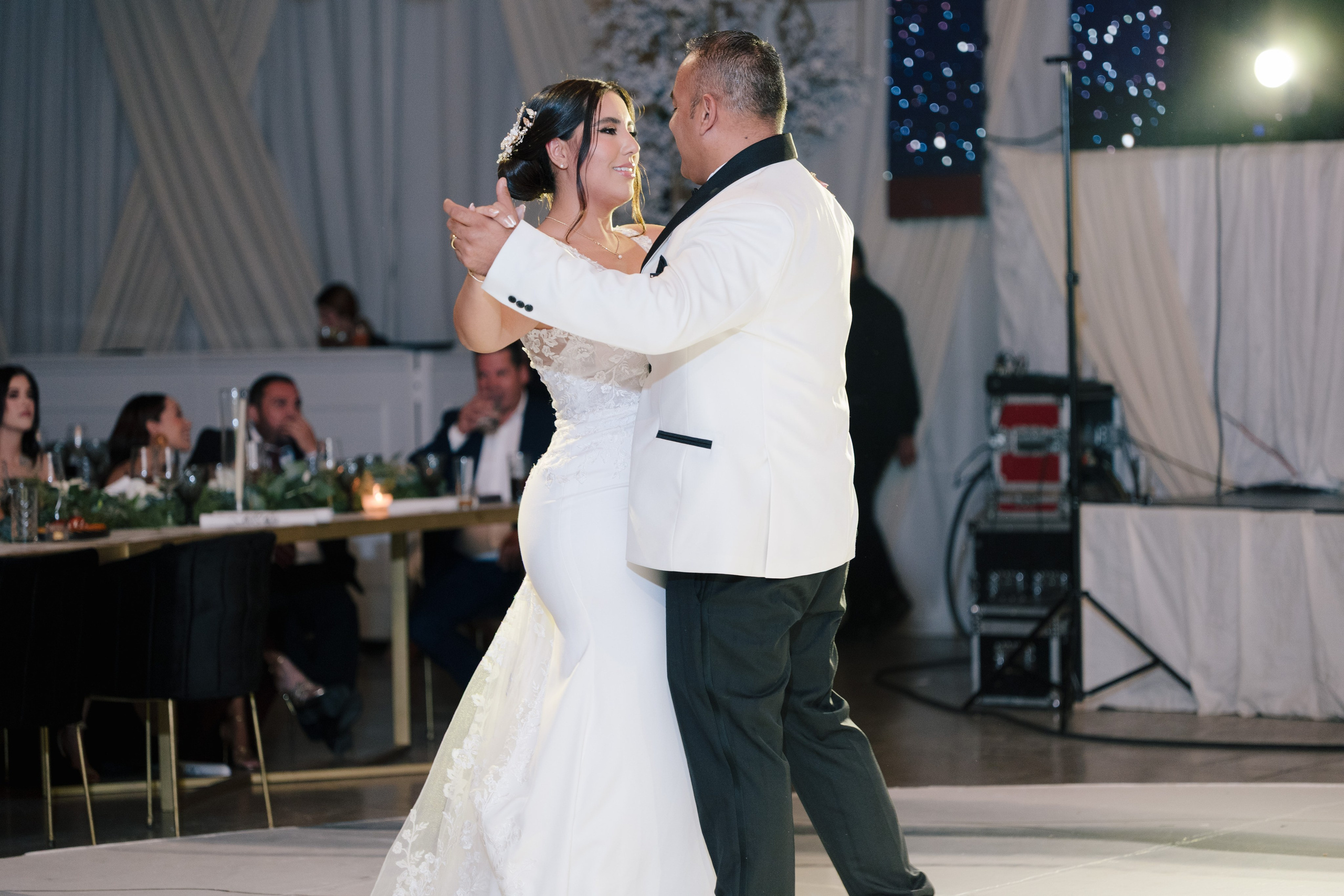 Alejandra y Salvador. Wedding Photographer Ruth Preciado