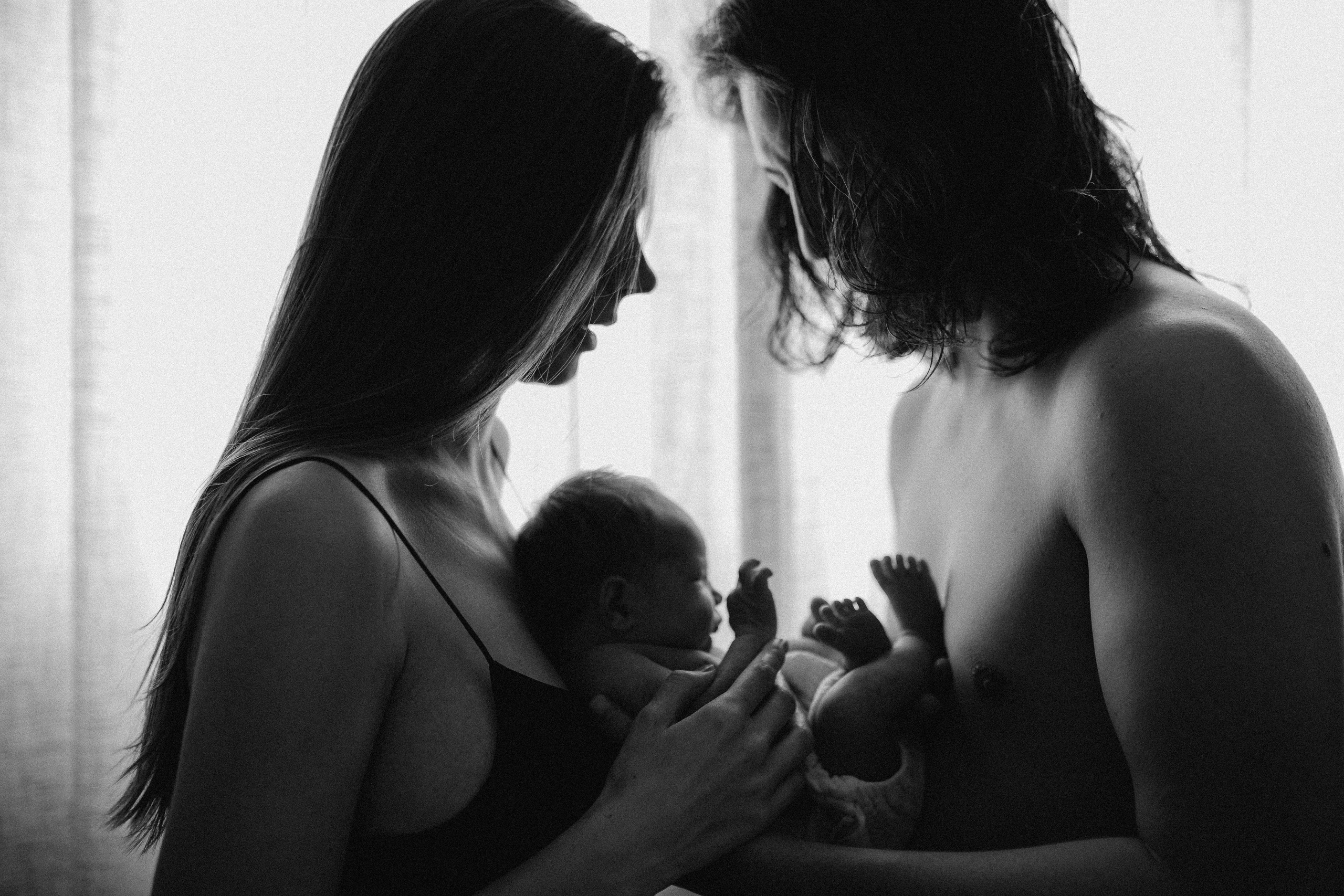 Luna 7 days. Fotografa documental de familia e nascimento em Florianópolis SC Daria Ermolaev