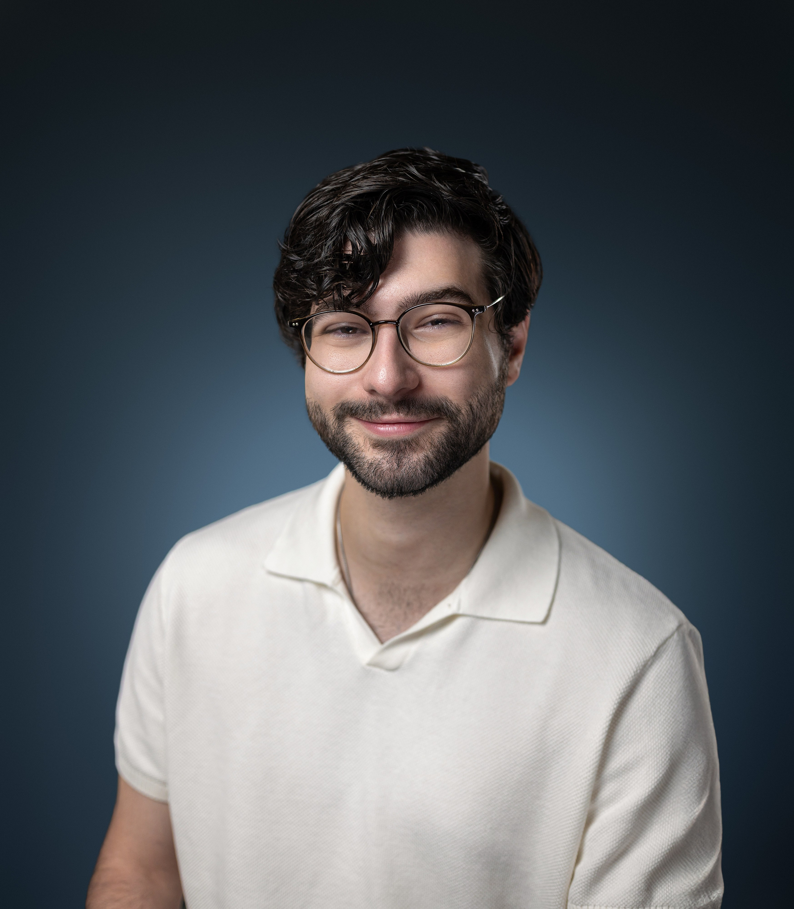 Fotografia corporativa em São Paulo para criar uma imagem profissional autêntica e estratégica. Retratos que valorizam sua personalidade e fortalecem sua presença no mercado.