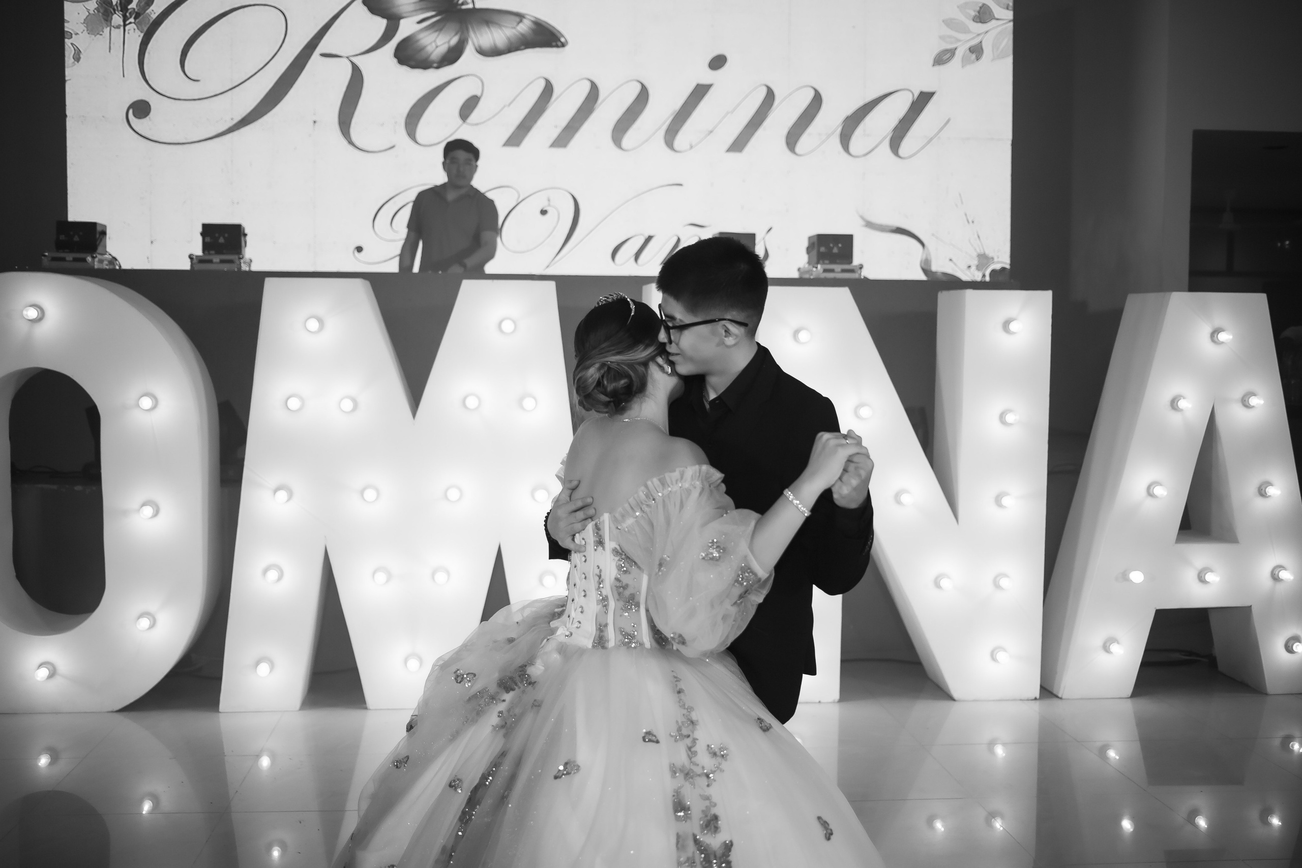 XV AÑOS ROMINA. Simón Enríquez Studio