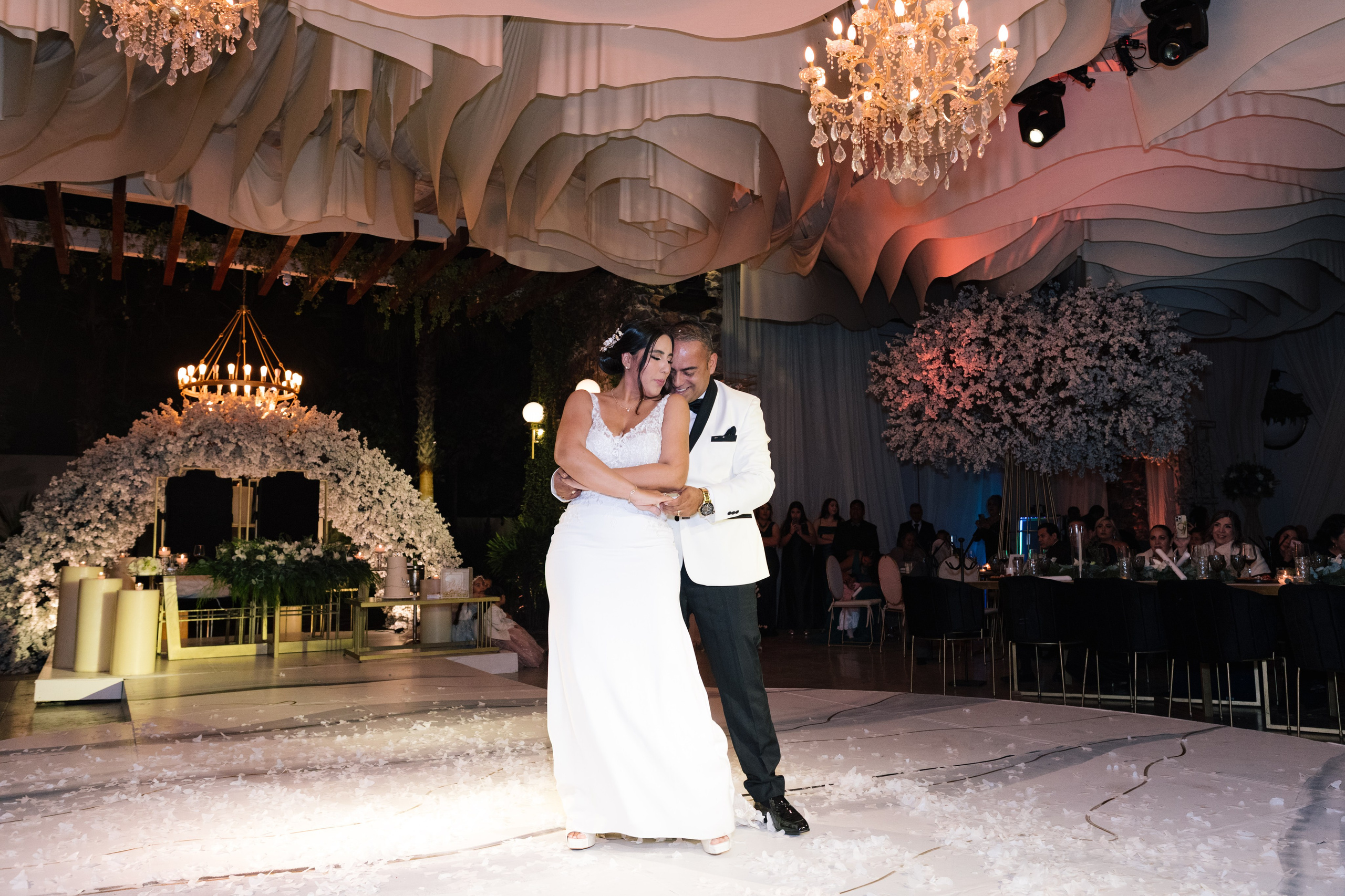 Alejandra y Salvador. Wedding Photographer Ruth Preciado