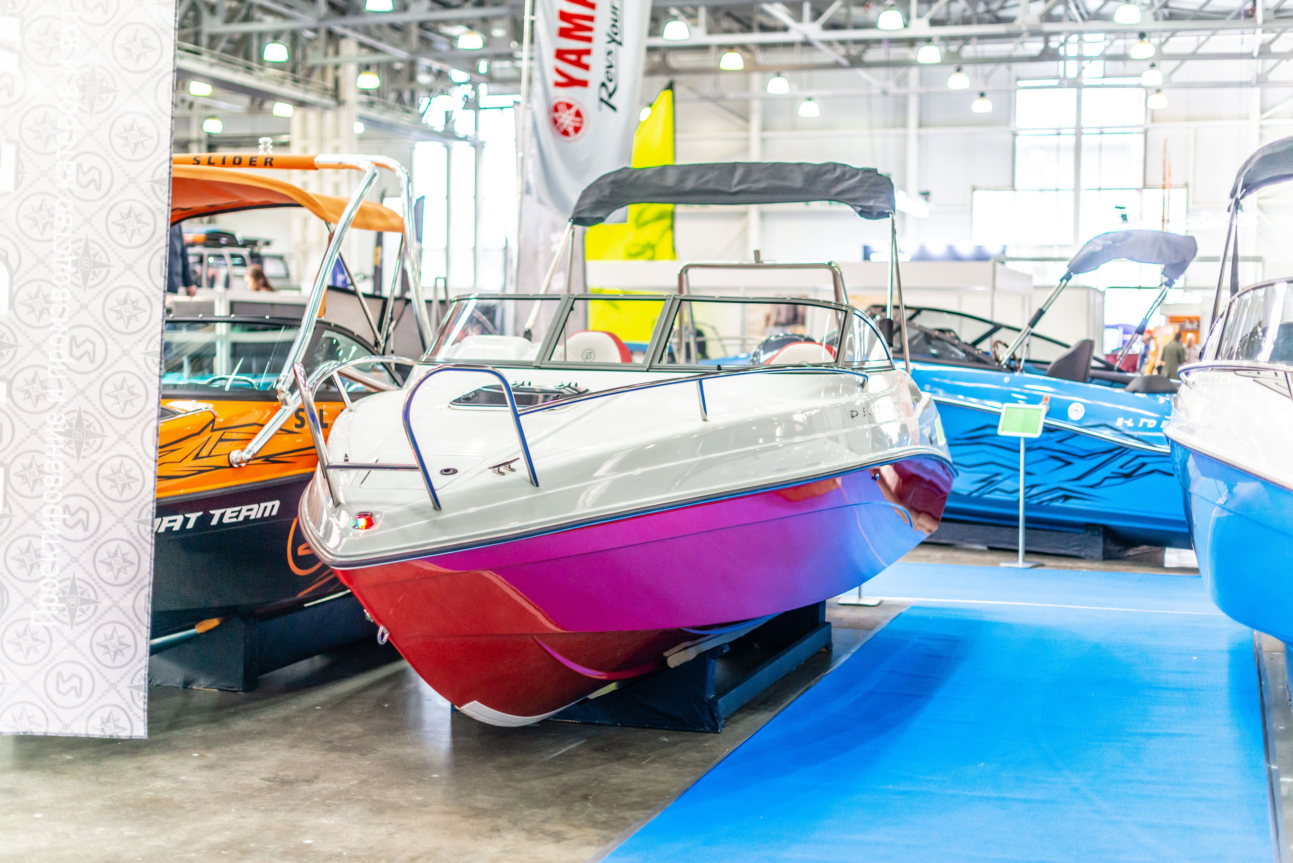 Фотосъемка лодок на Moscow Boat Show 2022. PHOTOGRAPHER QUINTANA ROO