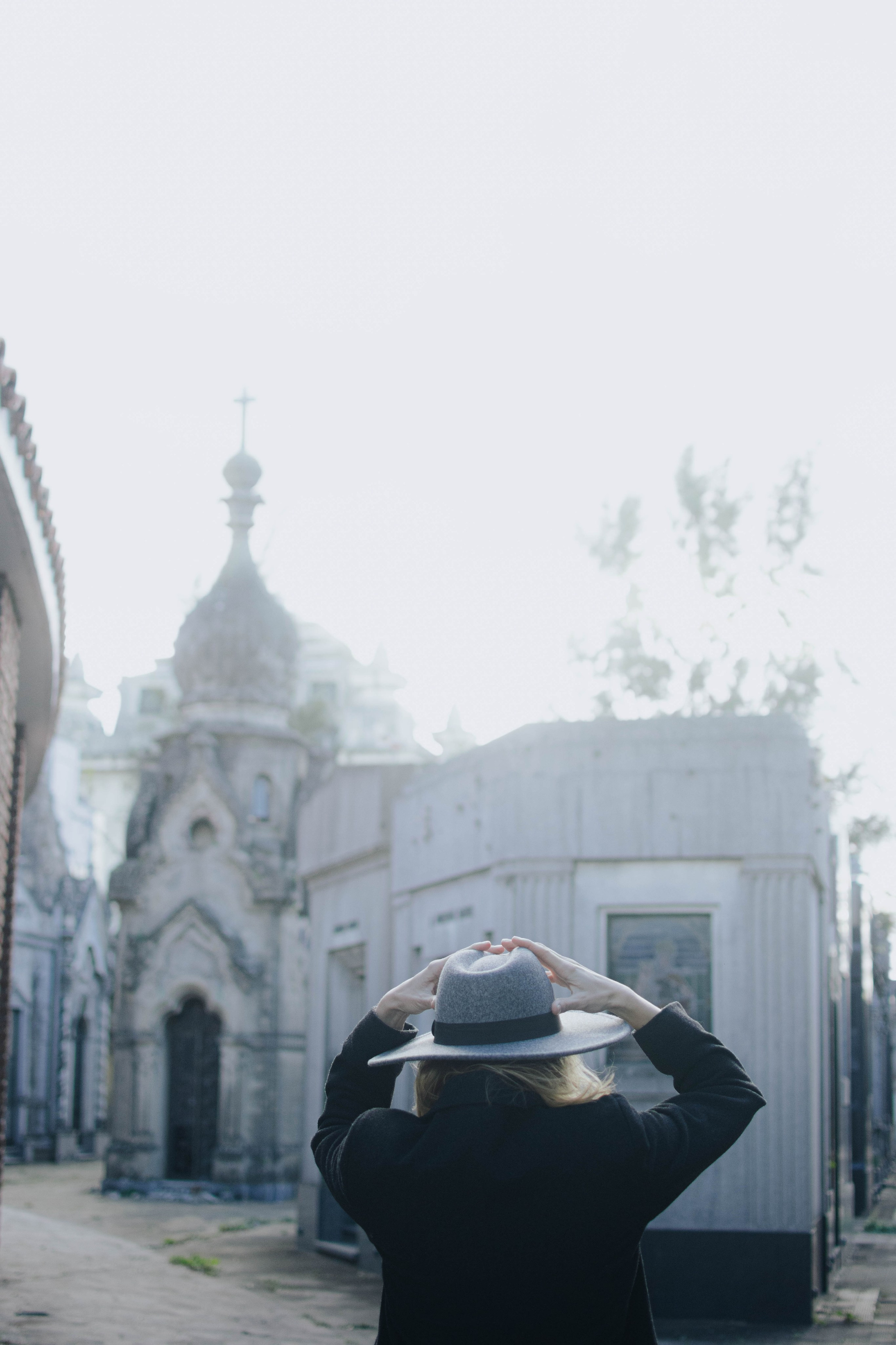 BAires and Zoya. Photographer @elmirkami in the city of Buenos Aires