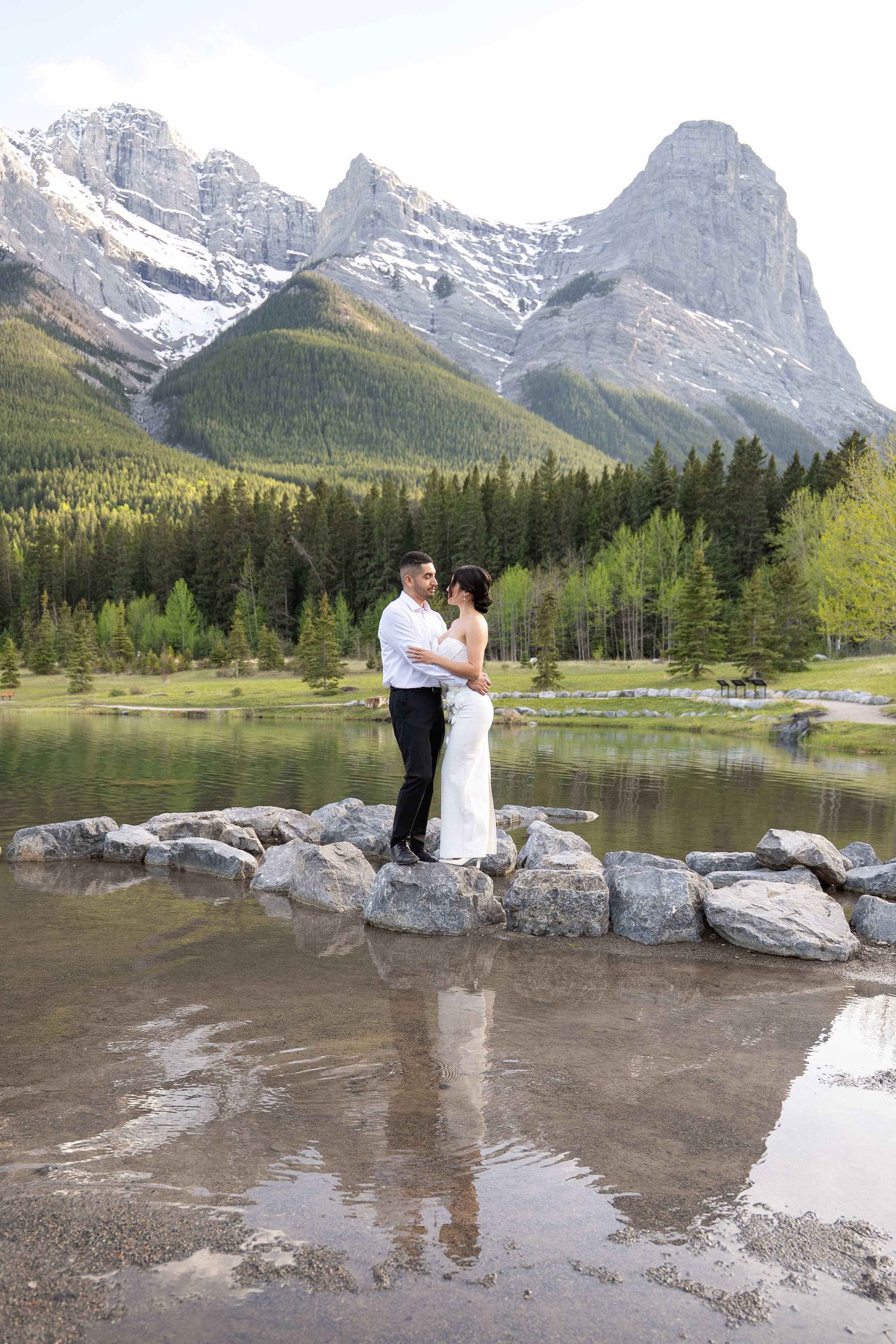 Affordable Banff & Canmore Photography. Ching Li Photography