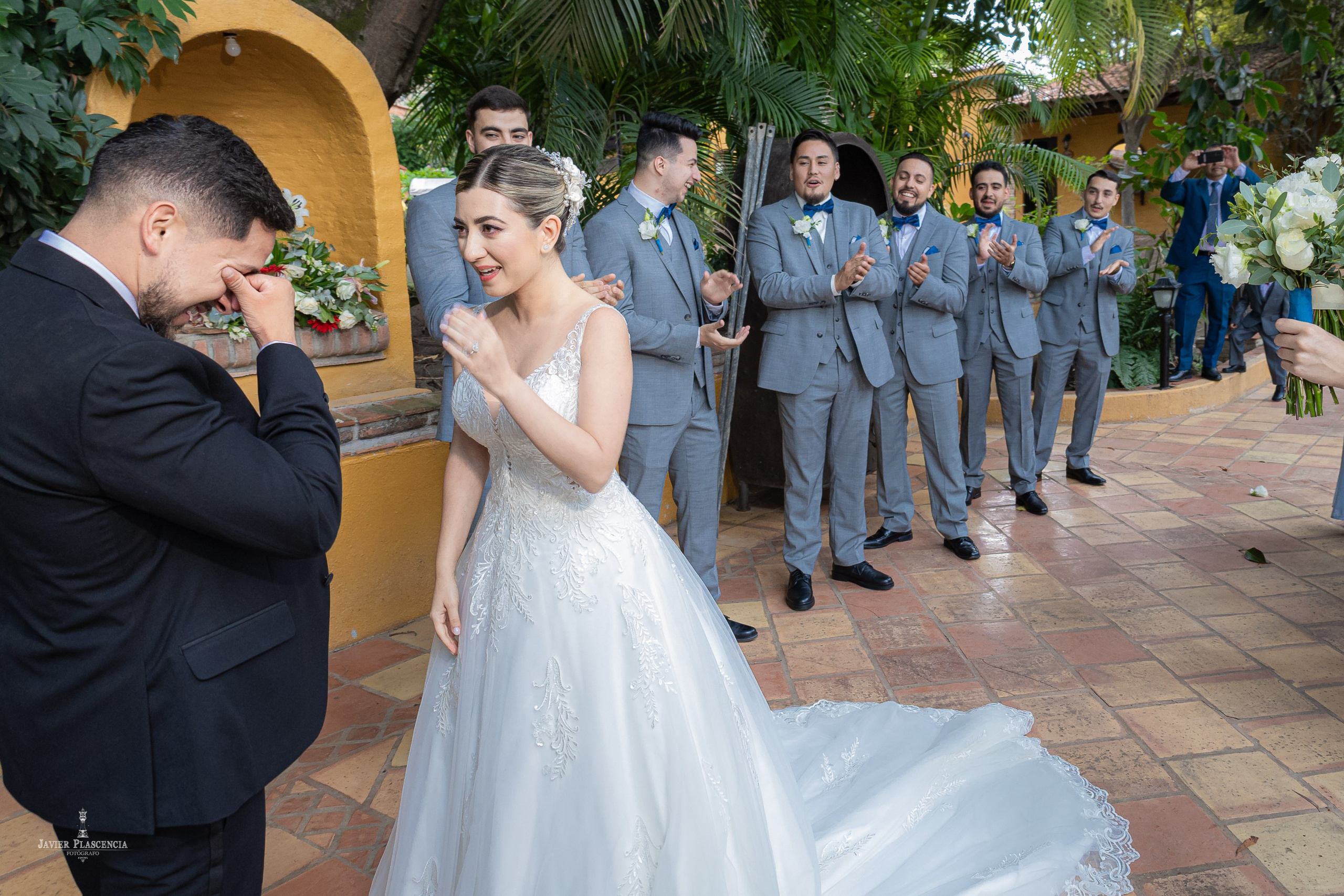 Alondra y Alex. Javier Plascencia Fotografo de Bodas en México