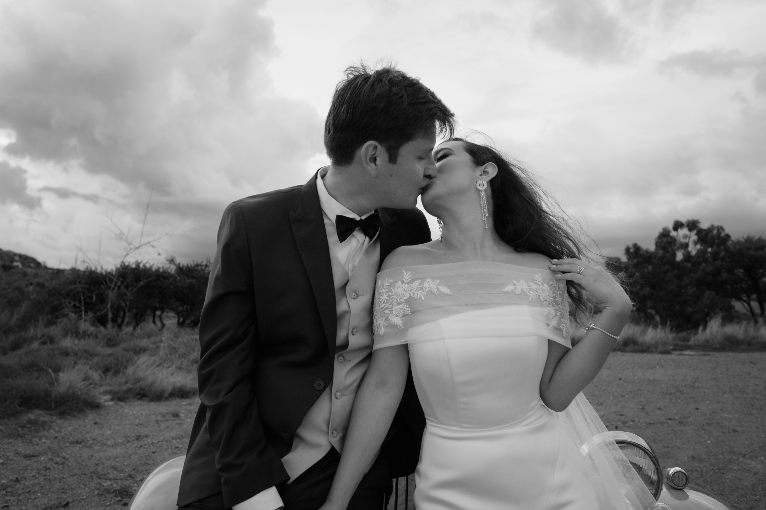 Jorge y Liliana. TWO MILLIMETERS