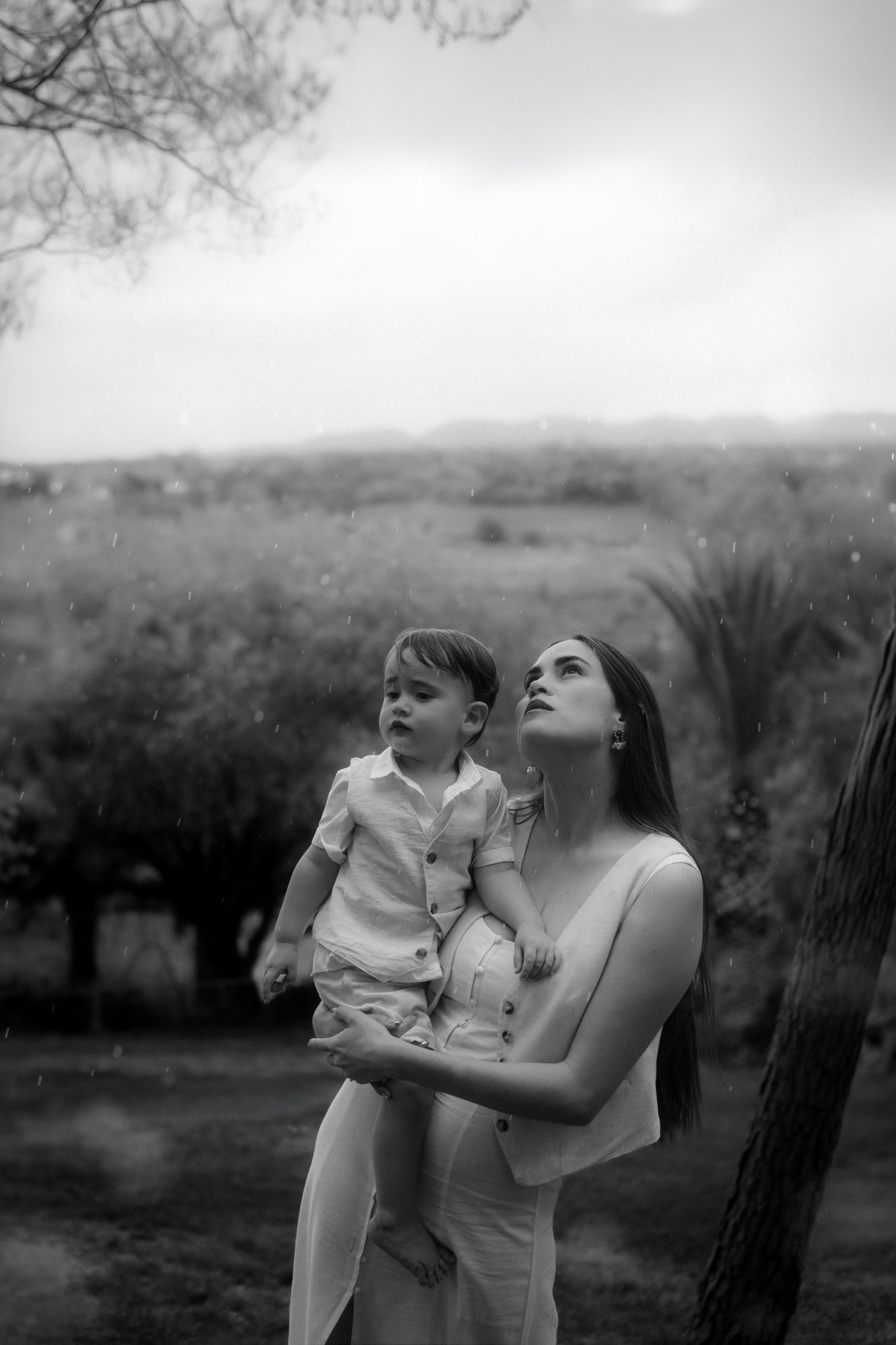 Carolina Flores. TWO MILLIMETERS