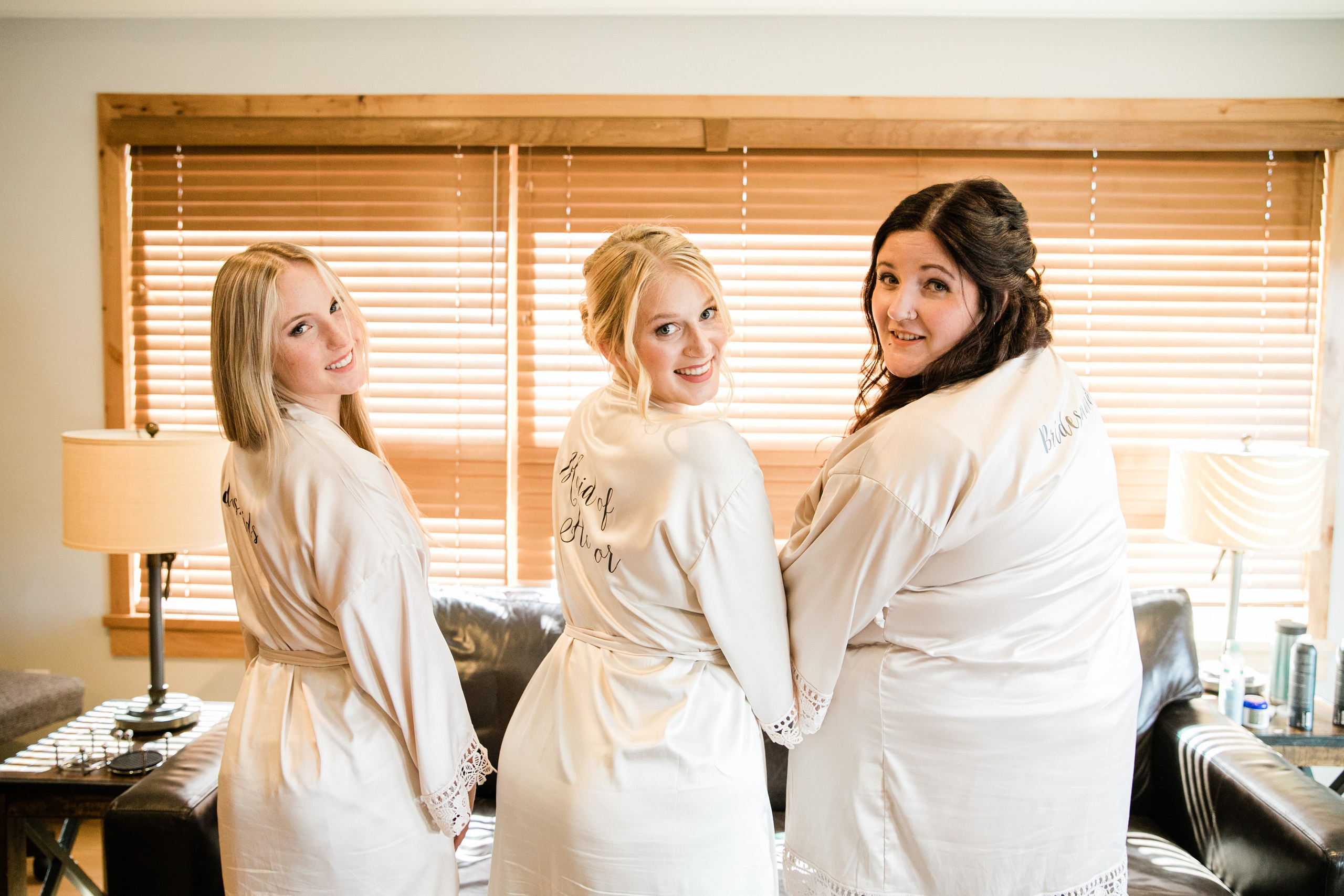 Getting Ready Photos — Hagen. Ching Li Photography