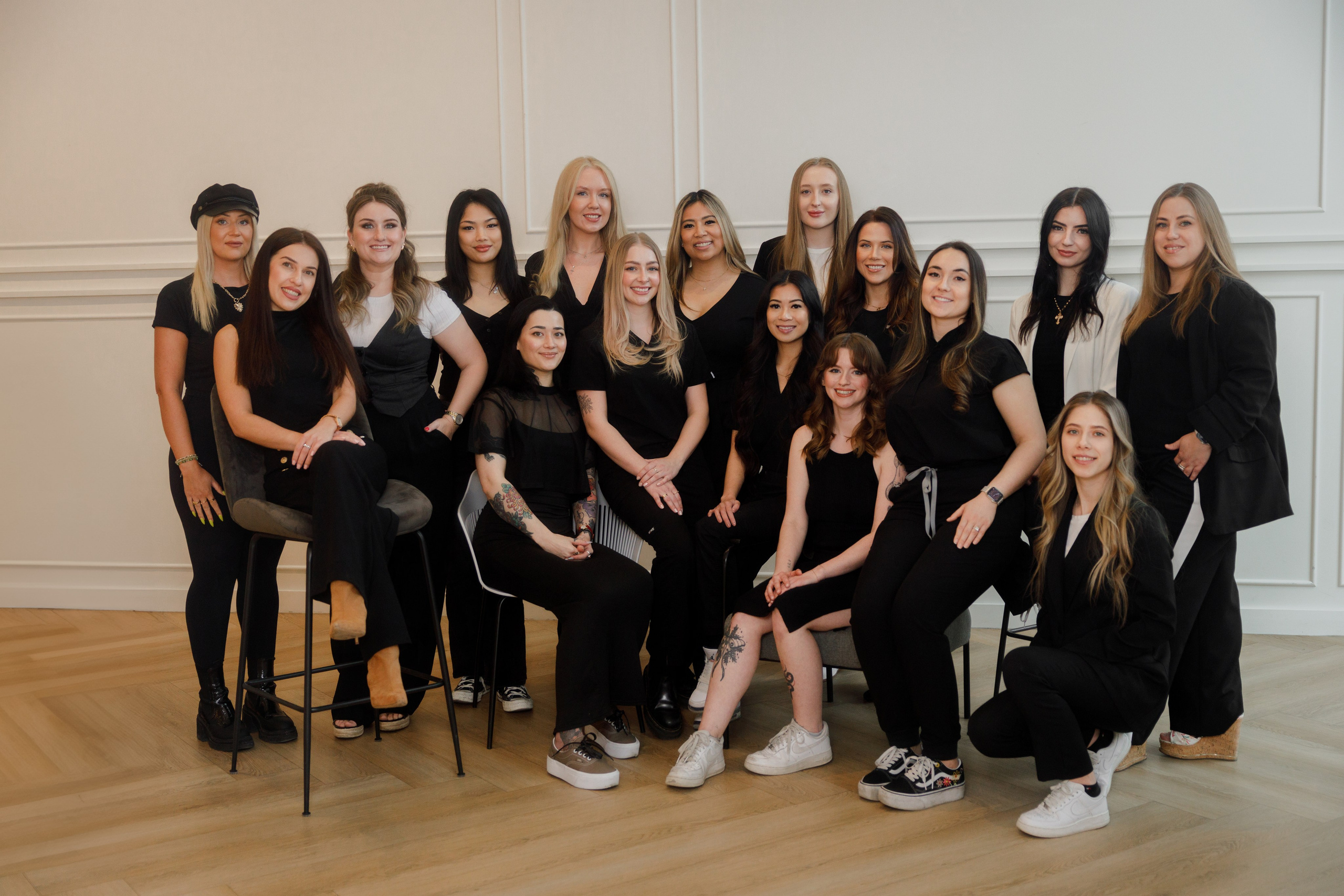 Beauty team branding. Photographer Elvira Hryshchenko