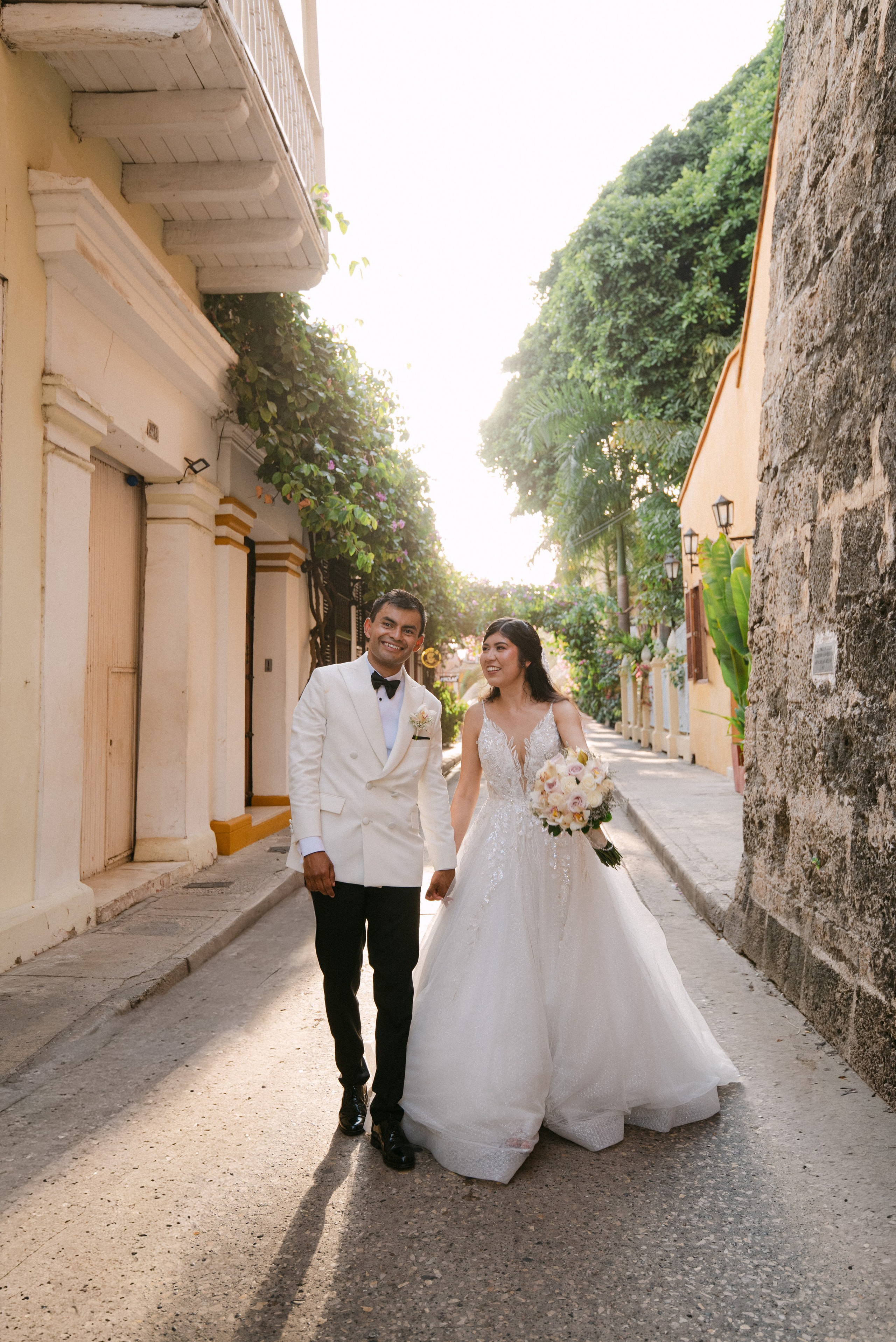 Johan +lilia newlyweds session cartagena. César Vanegas Photography | Wedding & Travel Photographer | Cartagena, Colombia