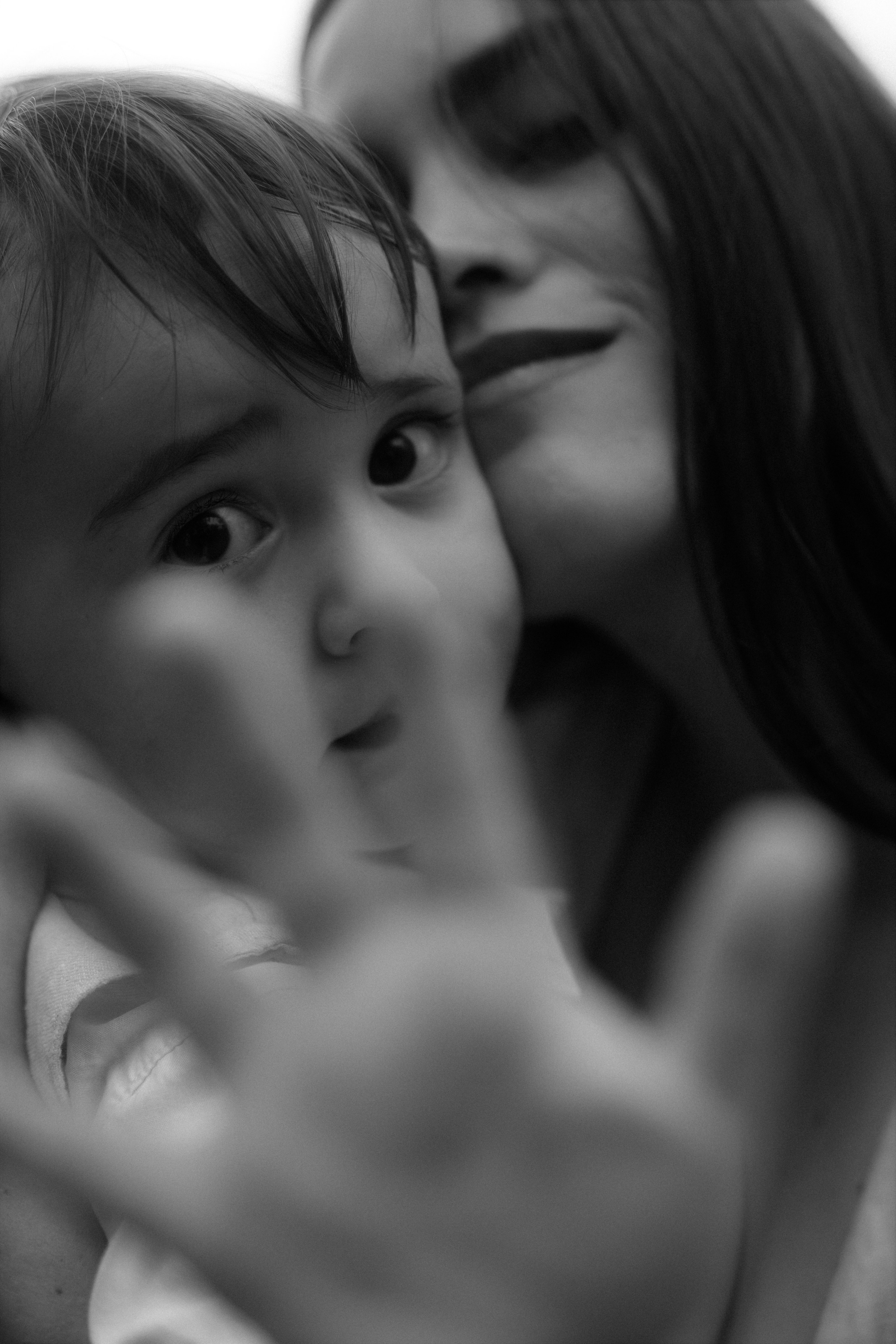 Carolina Flores. TWO MILLIMETERS