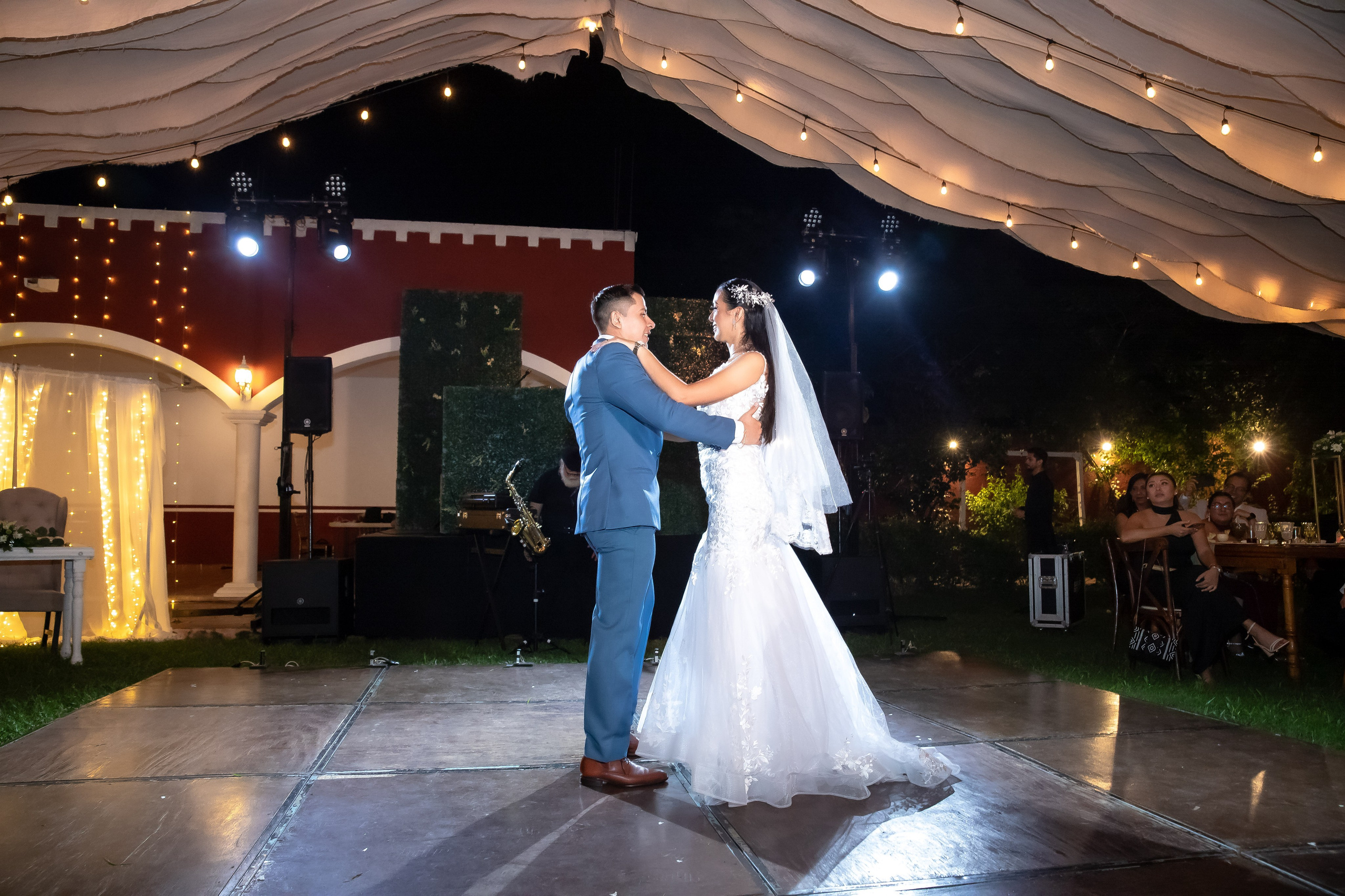 Delta & Cesar. Simón Enríquez Studio