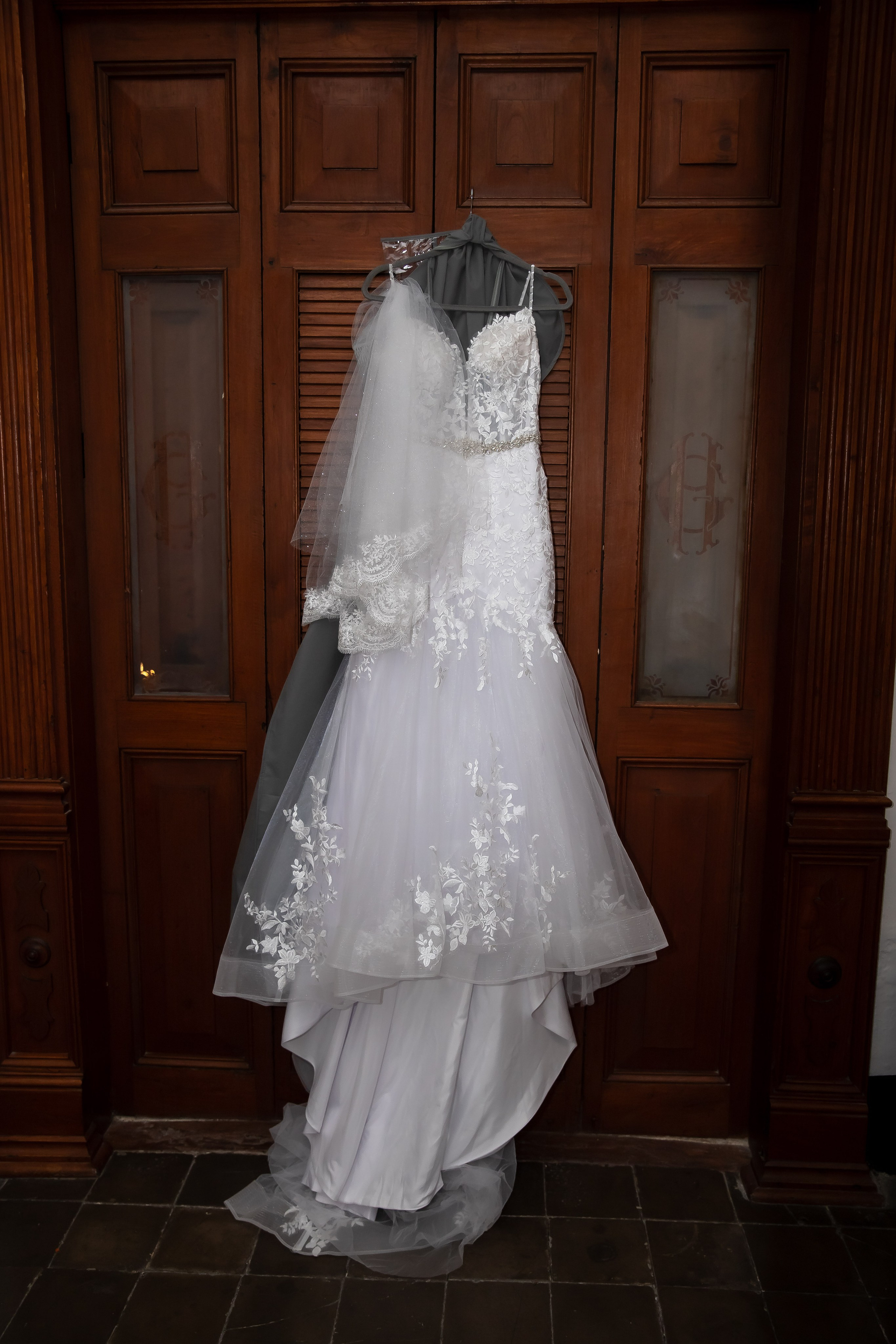Delta & Cesar. Simón Enríquez Studio