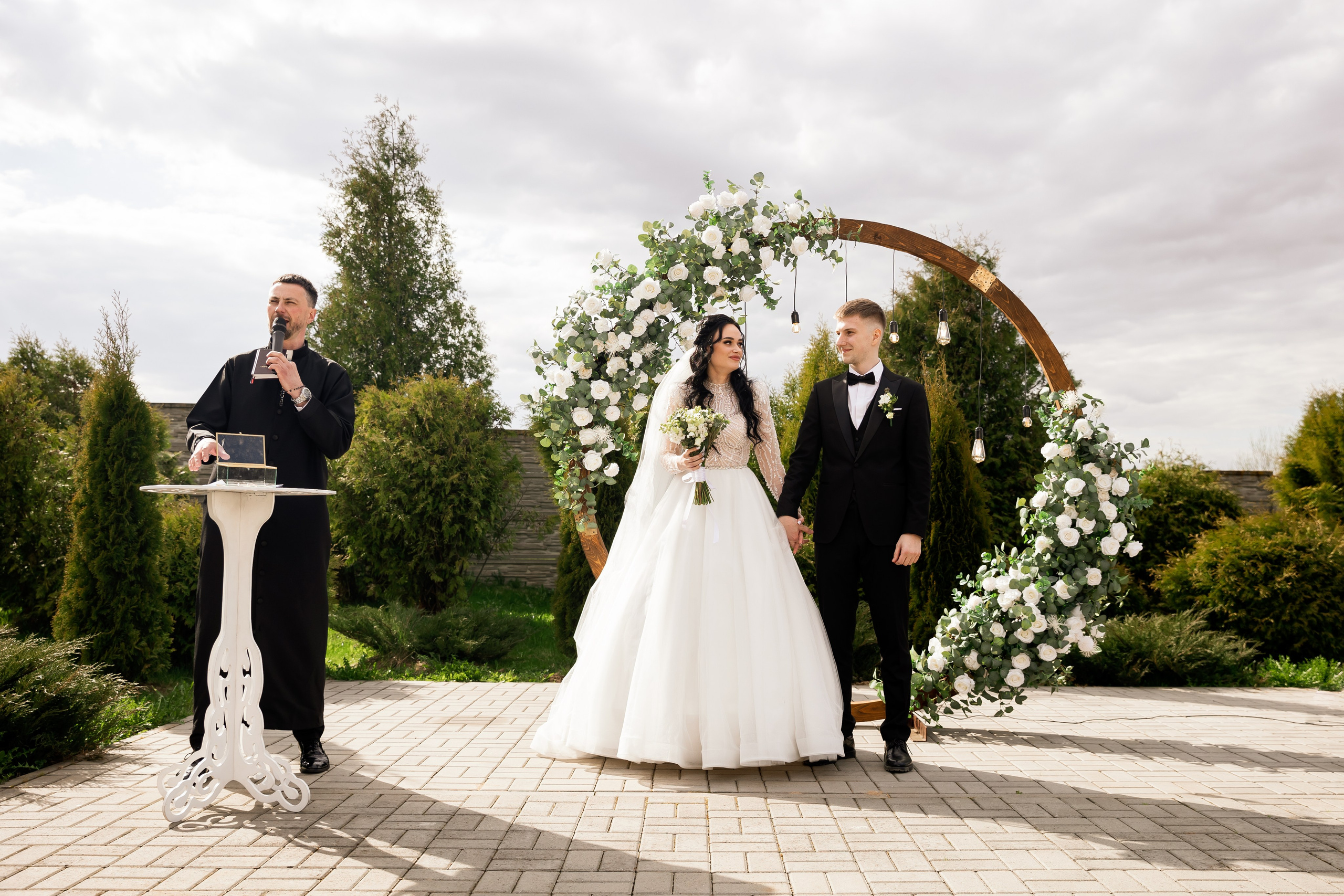 Irina Ermak Hudson Valley wedding photographer. Irina Ermak wedding photographer in New York