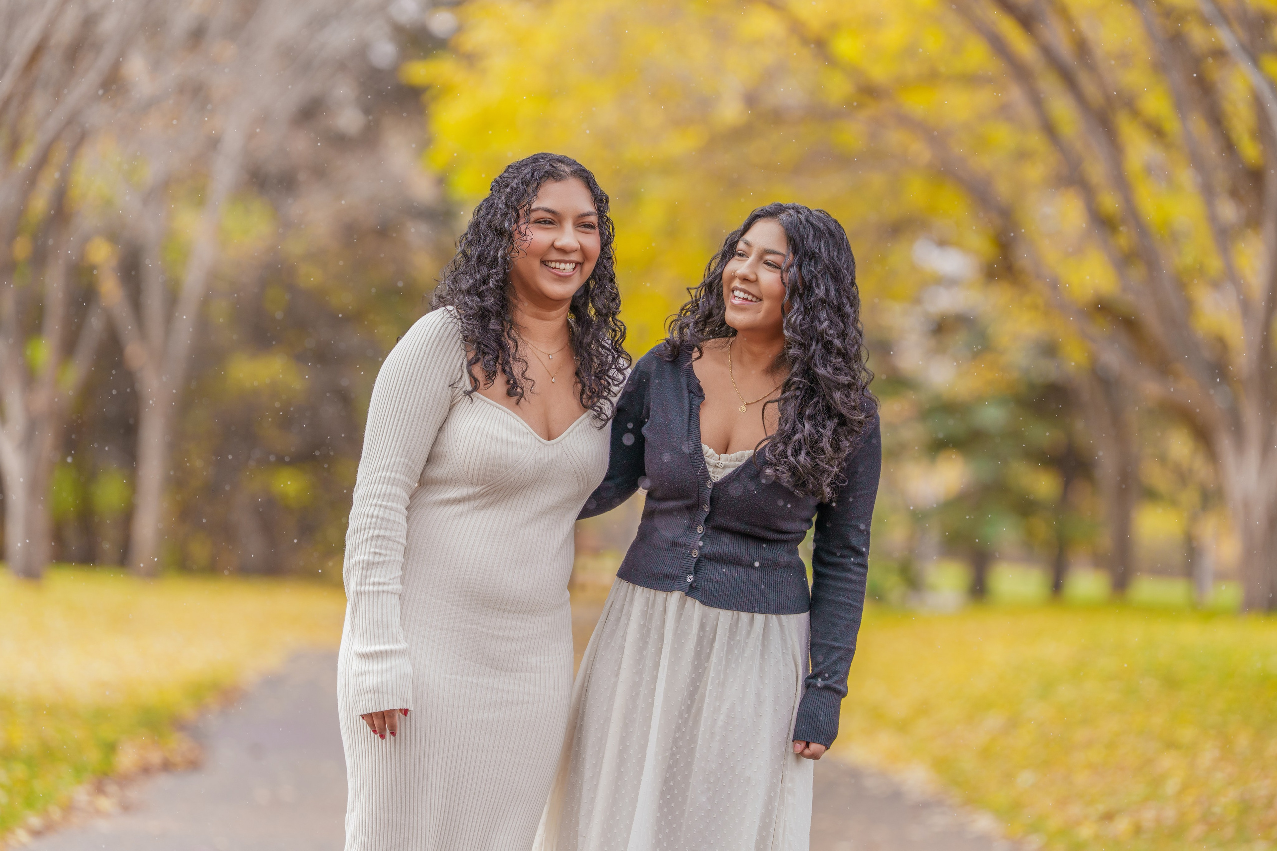 Arshi’s Family. Engagement, Wedding & Family Photographer in Calgary | allo Photography