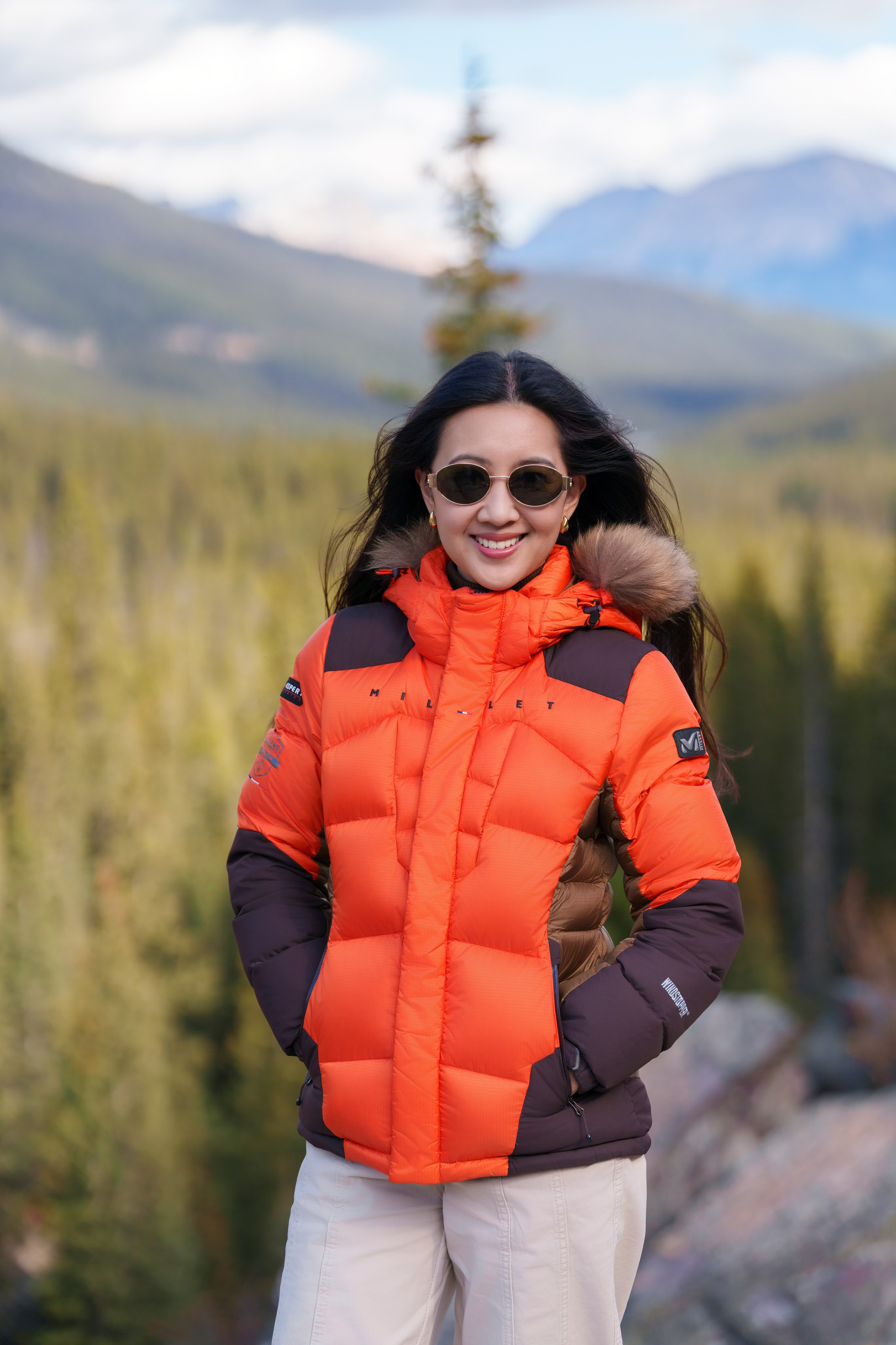Jona’s Friends — Moraine Lake / Banff. Engagement, Wedding & Family Photographer in Calgary | allo Photography