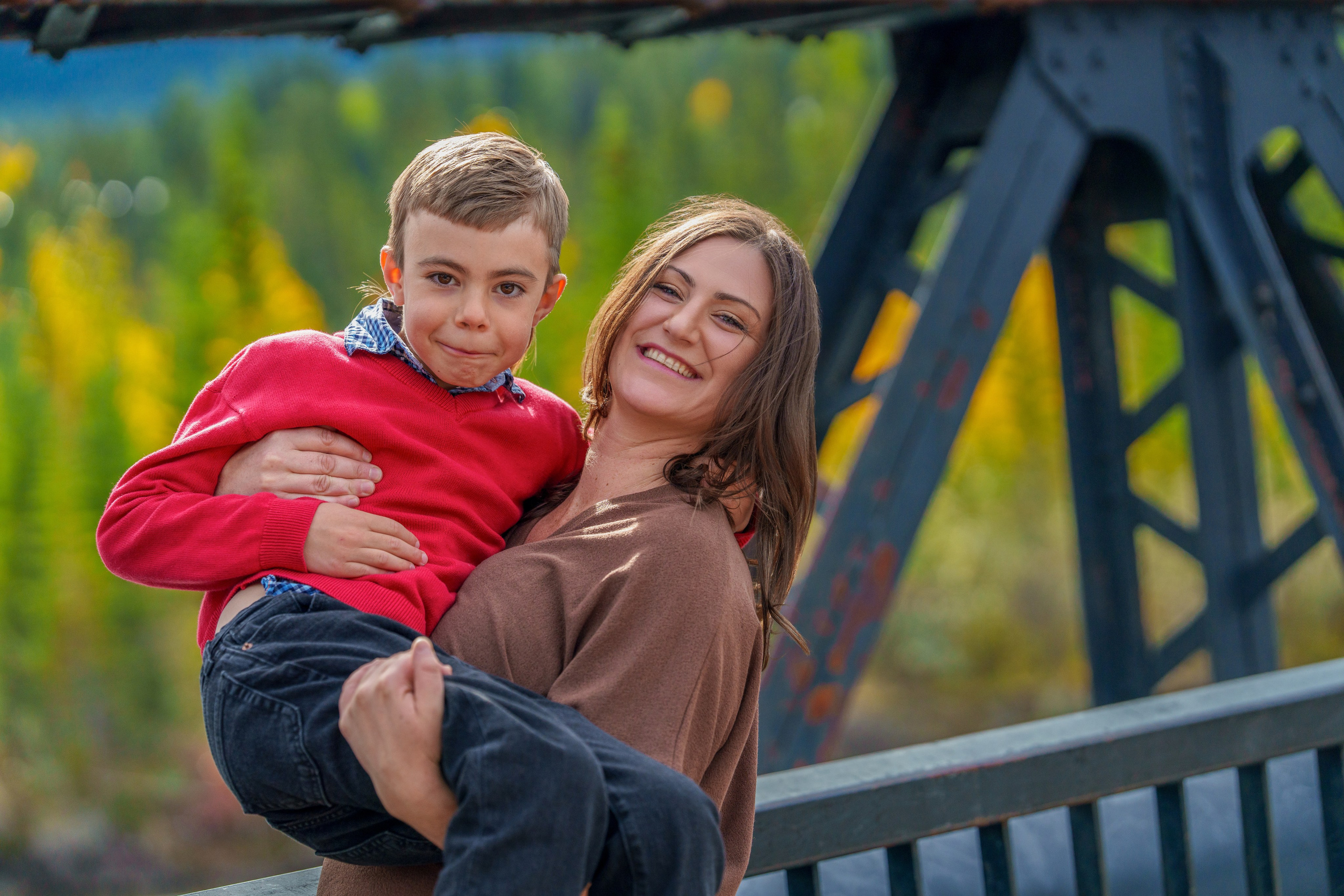 Anna’s Family. Engagement, Wedding & Family Photographer in Calgary | allo Photography