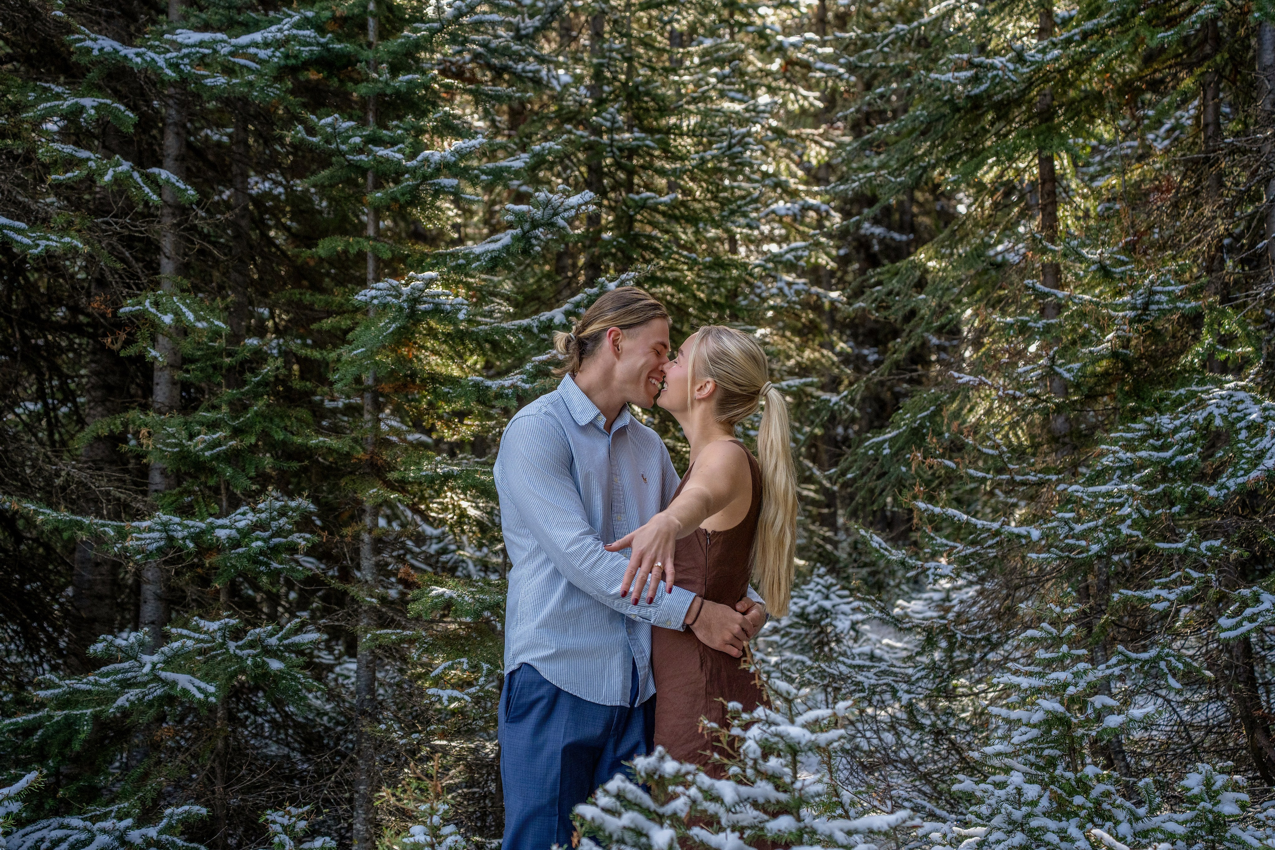 Lachlan & Imoga — Engagement — Peyto Lake / Banff. Engagement, Wedding & Family Photographer in Calgary | allo Photography