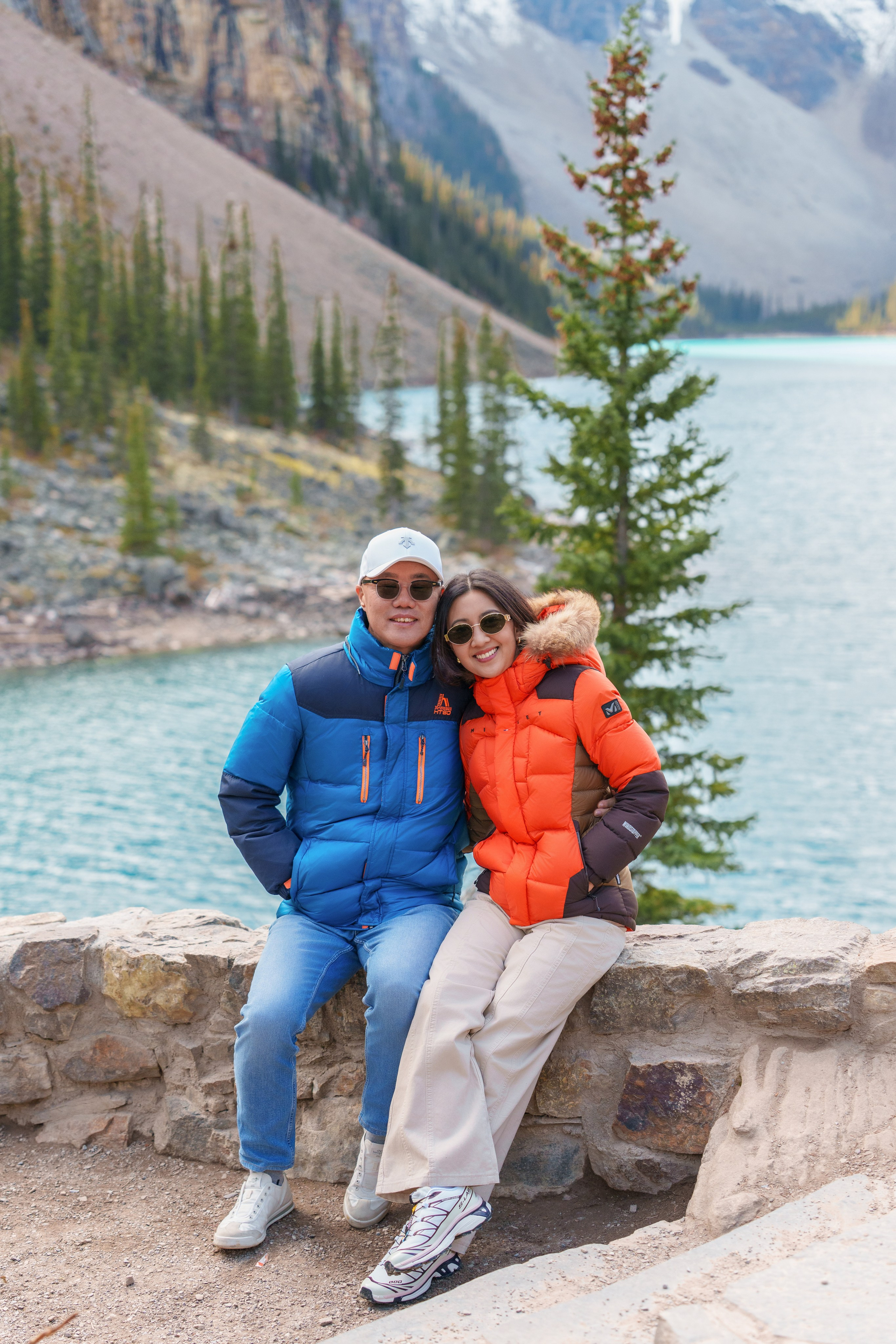 Jona’s Friends — Moraine Lake / Banff. Engagement, Wedding & Family Photographer in Calgary | allo Photography