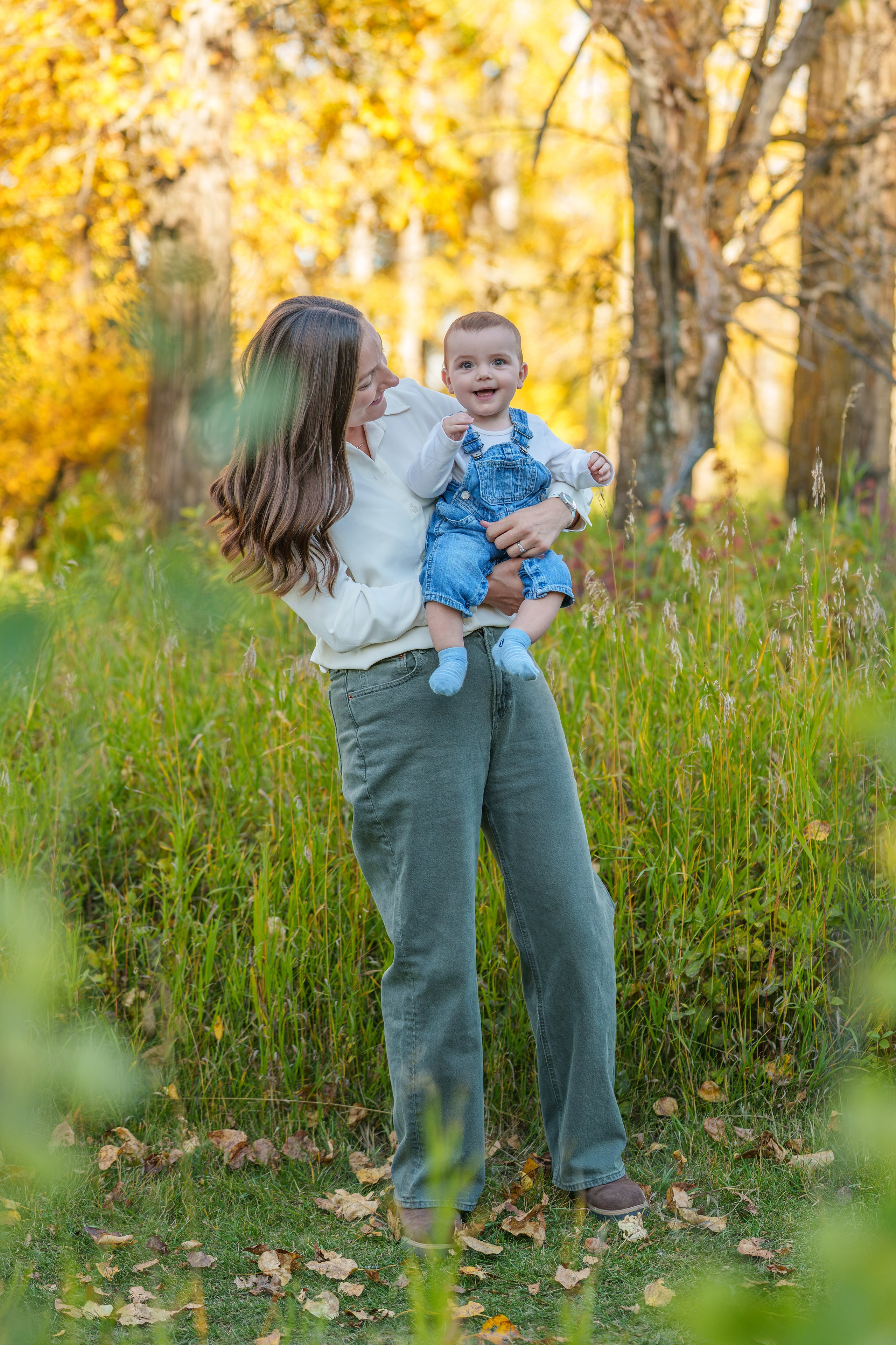 Oliver’s Family. Engagement, Wedding & Family Photographer in Calgary | allo Photography