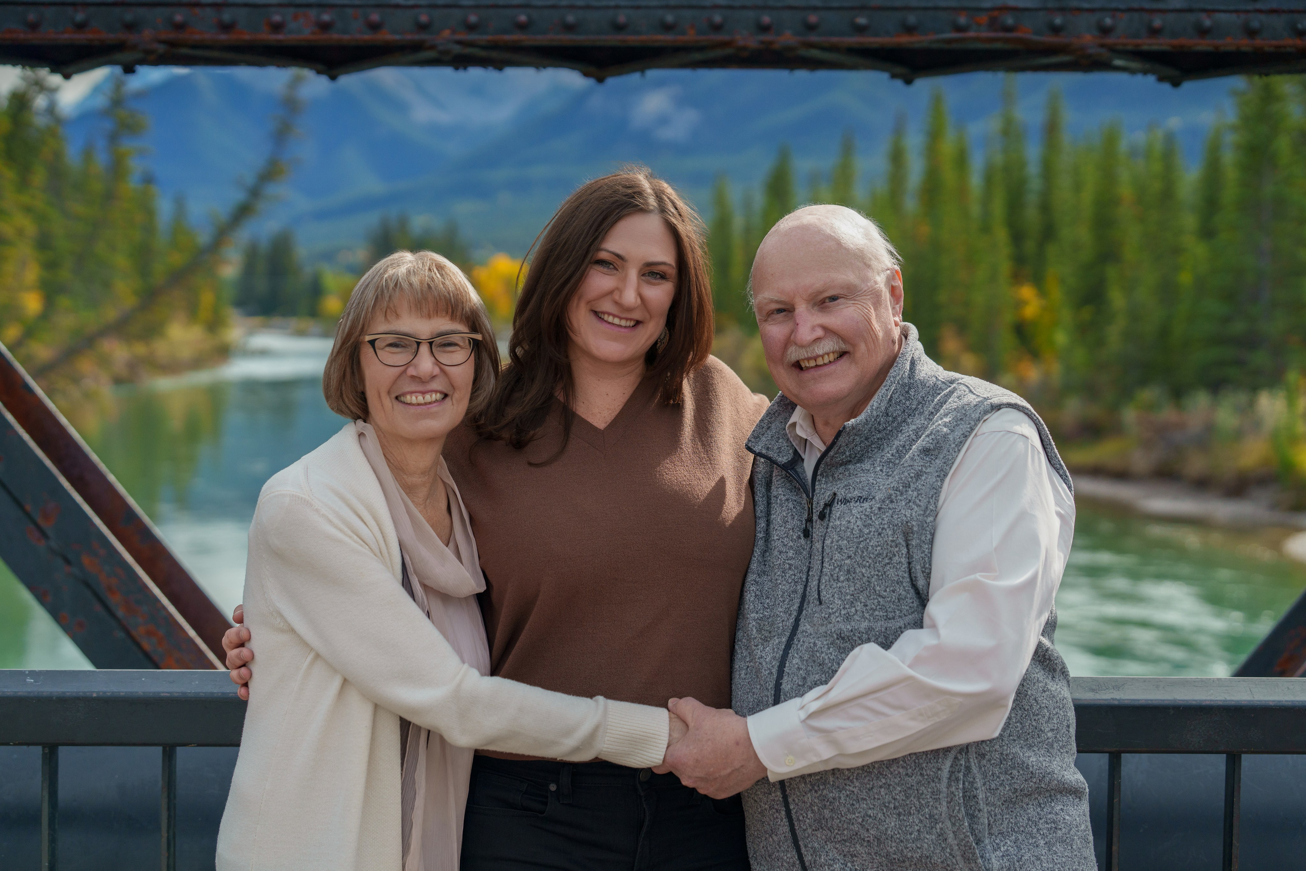 Anna’s Family. Engagement, Wedding & Family Photographer in Calgary | allo Photography