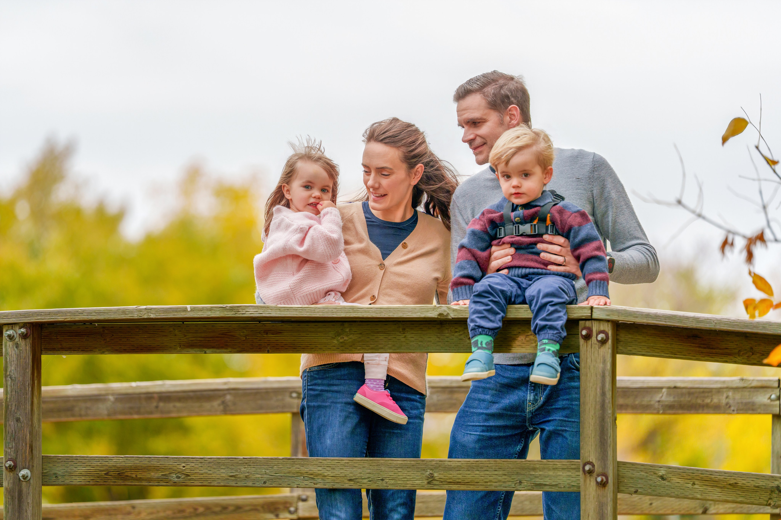 Mckay Family. Engagement, Wedding & Family Photographer in Calgary | allo Photography