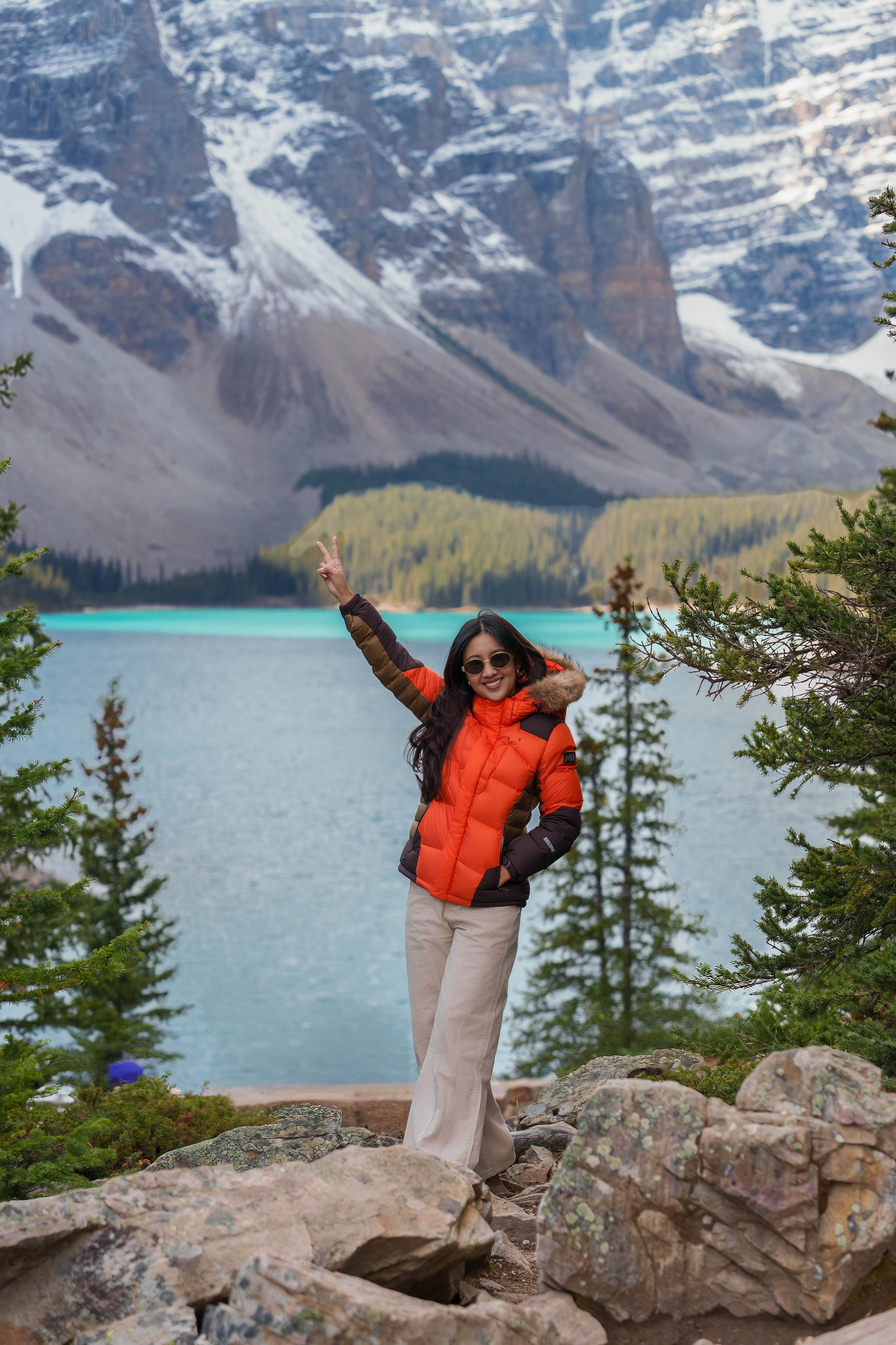 Jona’s Friends — Moraine Lake / Banff. Engagement, Wedding & Family Photographer in Calgary | allo Photography
