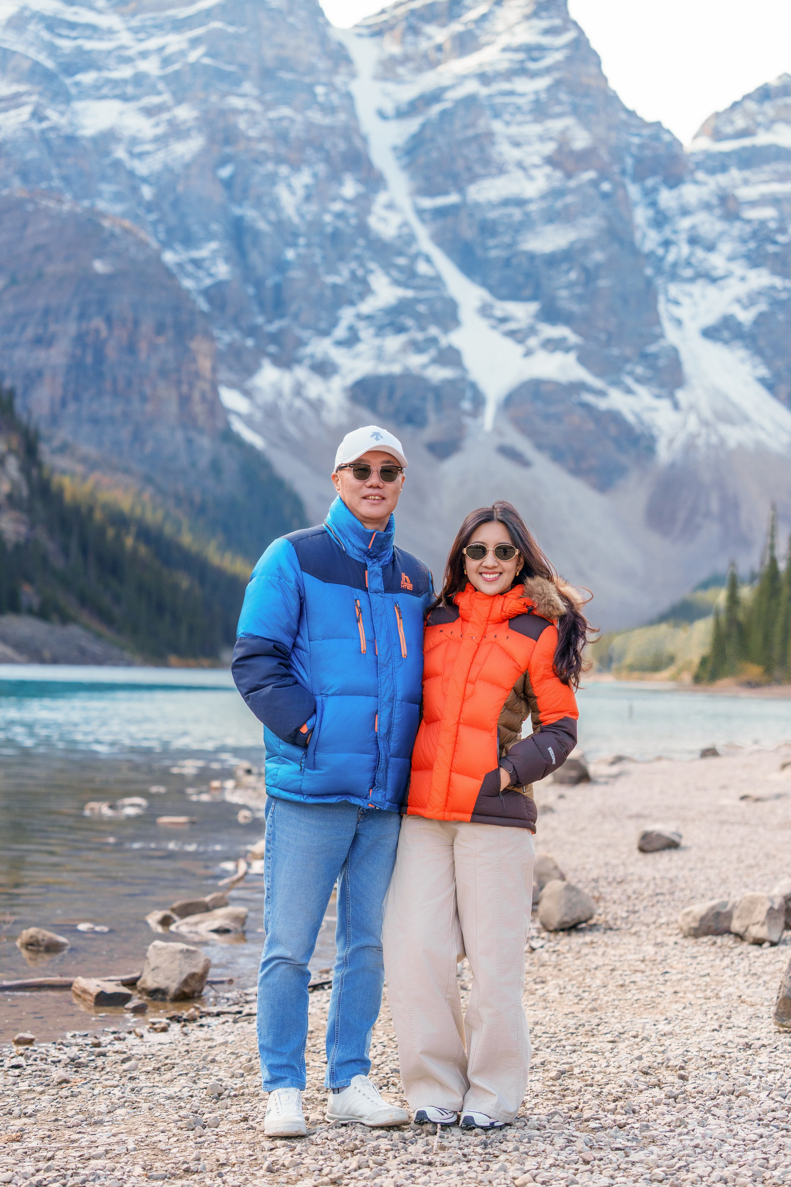 Jona’s Friends — Moraine Lake / Banff. Engagement, Wedding & Family Photographer in Calgary | allo Photography