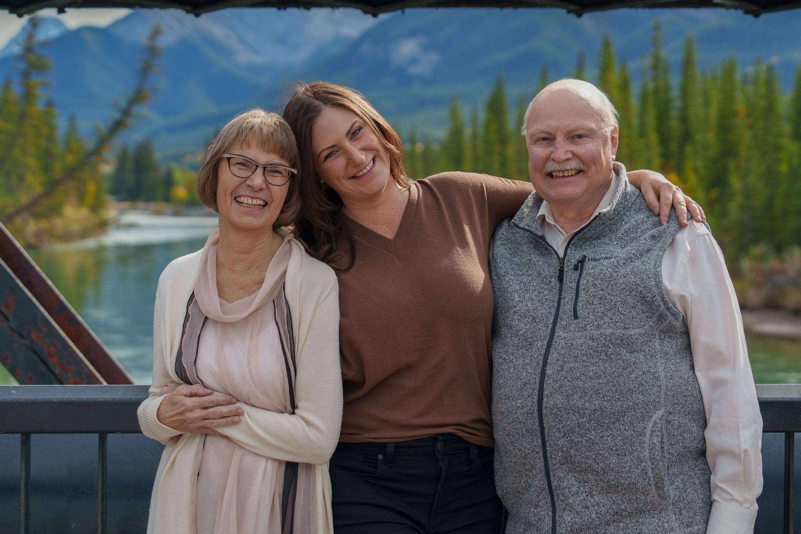 Anna’s Family. Engagement, Wedding & Family Photographer in Calgary | allo Photography