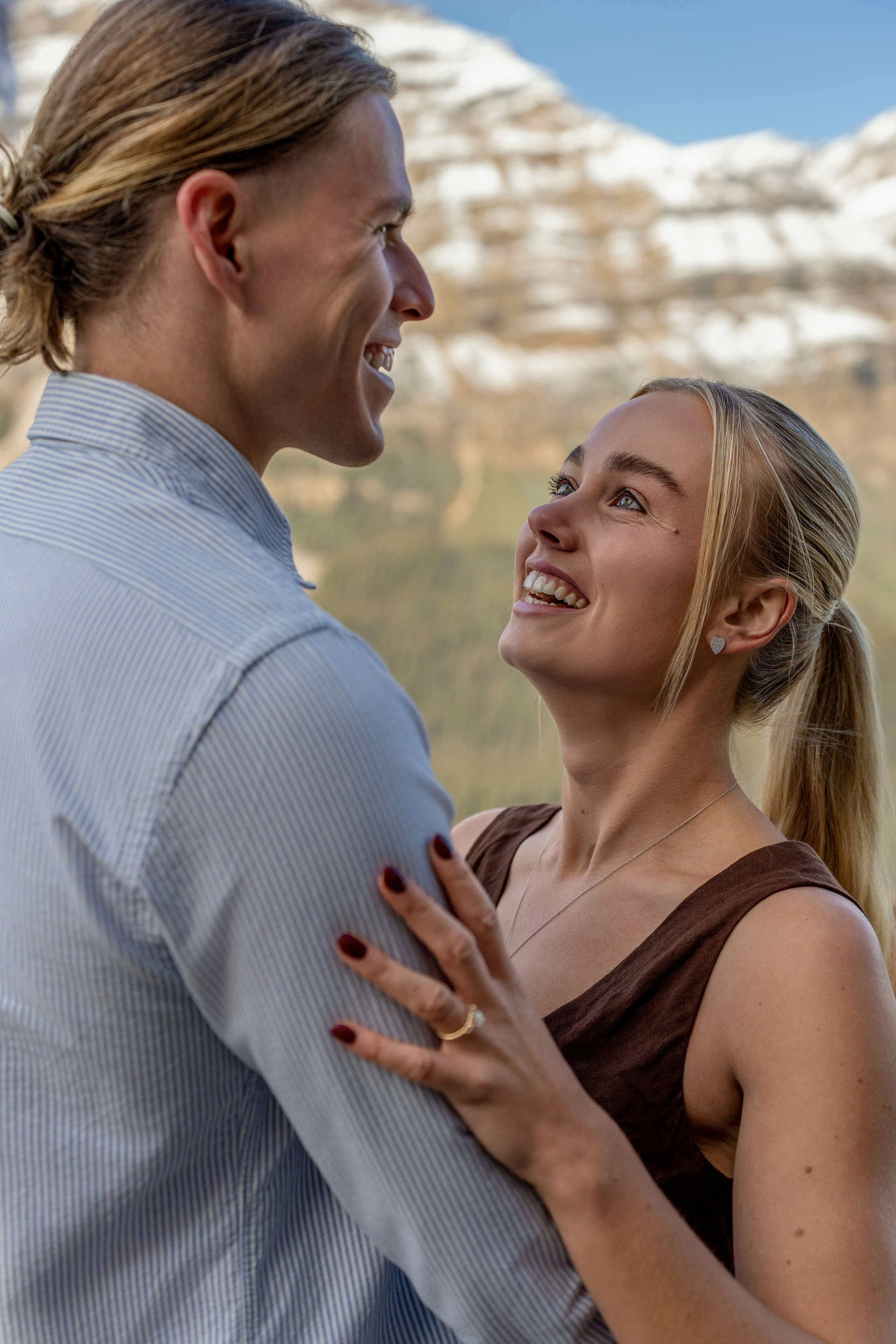 Lachlan & Imoga — Engagement — Peyto Lake / Banff. Engagement, Wedding & Family Photographer in Calgary | allo Photography