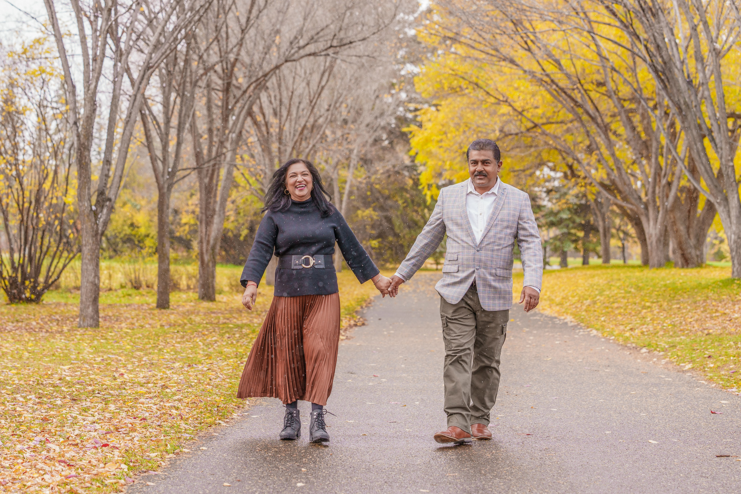 Arshi’s Family. Engagement, Wedding & Family Photographer in Calgary | allo Photography