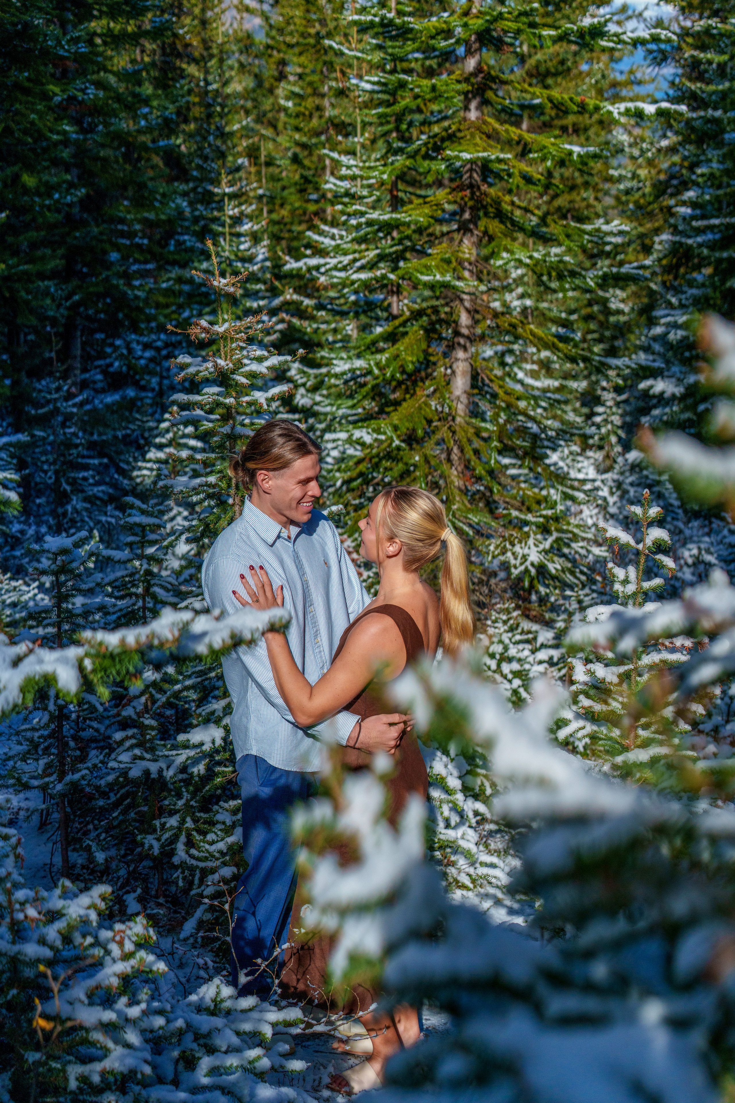 Lachlan & Imoga — Engagement — Peyto Lake / Banff. Engagement, Wedding & Family Photographer in Calgary | allo Photography