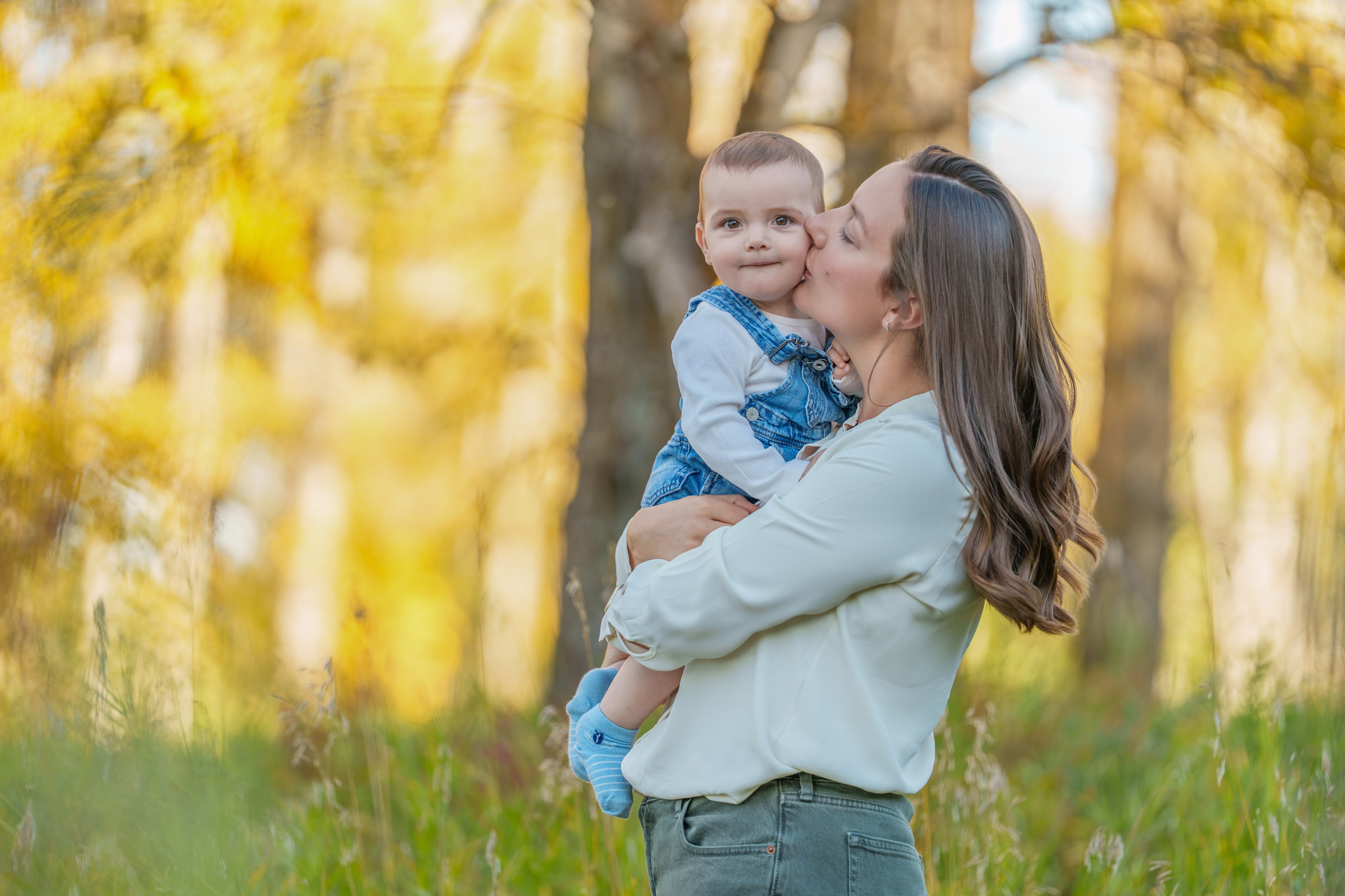 Oliver’s Family. Engagement, Wedding & Family Photographer in Calgary | allo Photography