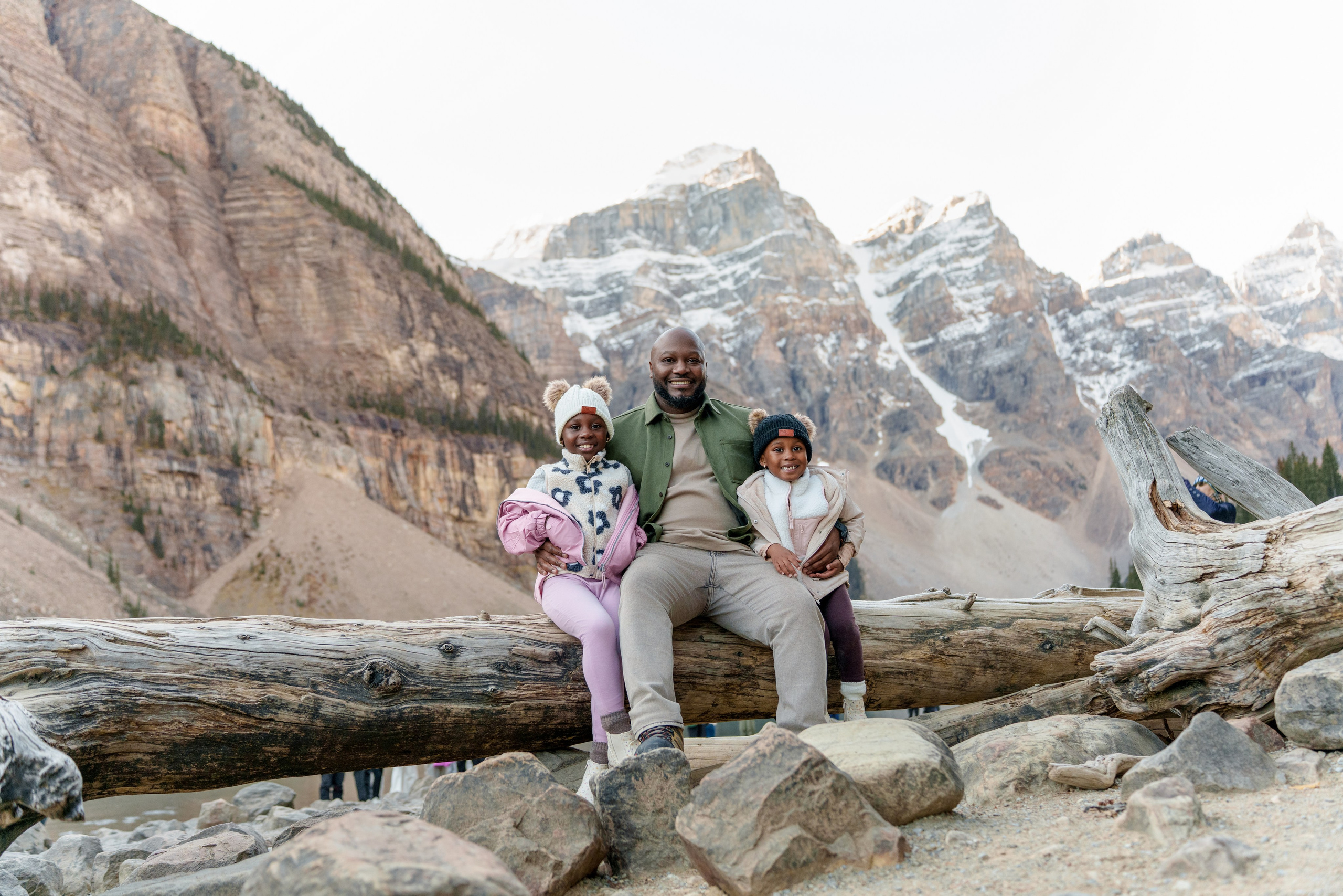 Jephte’s Family. Engagement, Wedding & Family Photographer in Calgary | allo Photography