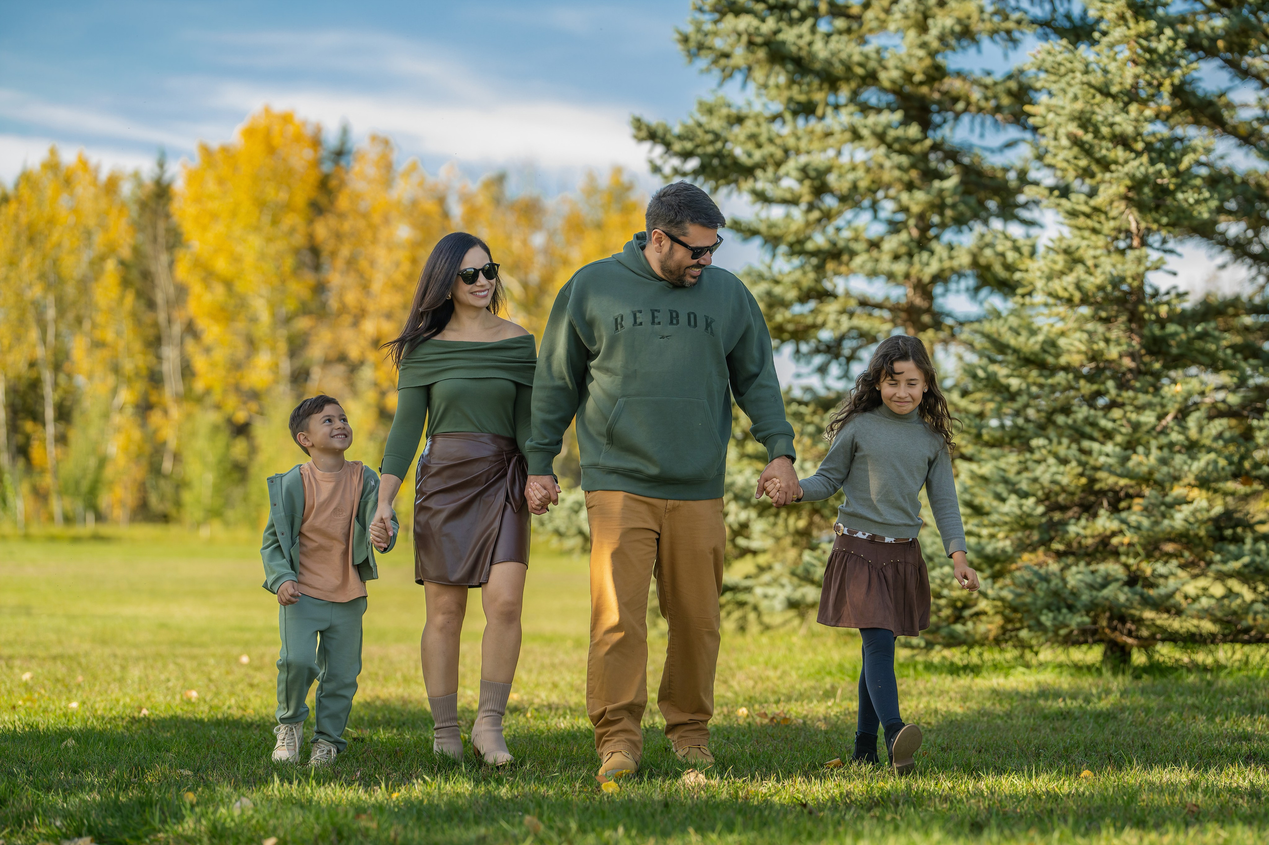 Engagement, Wedding & Family Photographer in Calgary | allo Photography