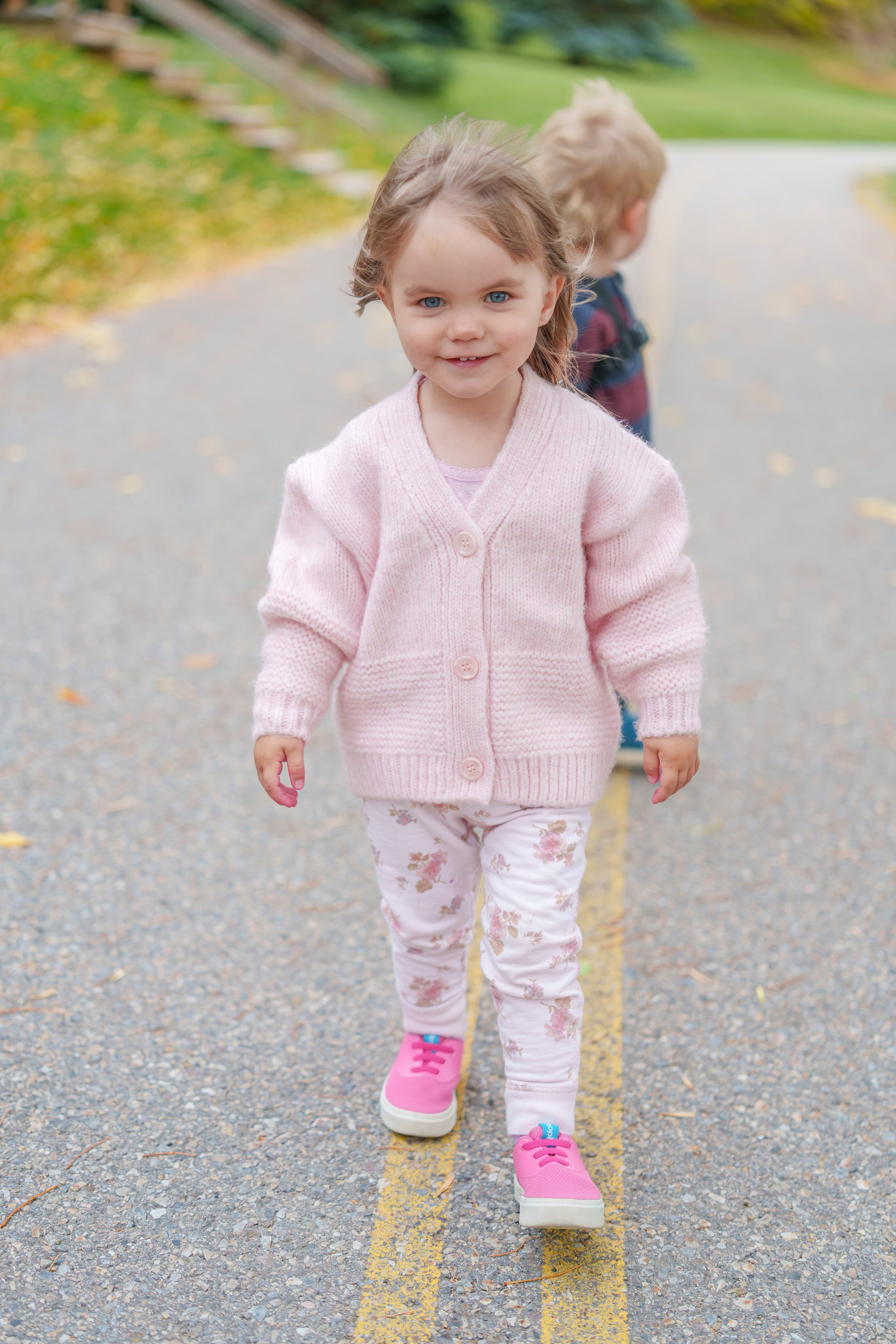 Mckay Family. Engagement, Wedding & Family Photographer in Calgary | allo Photography