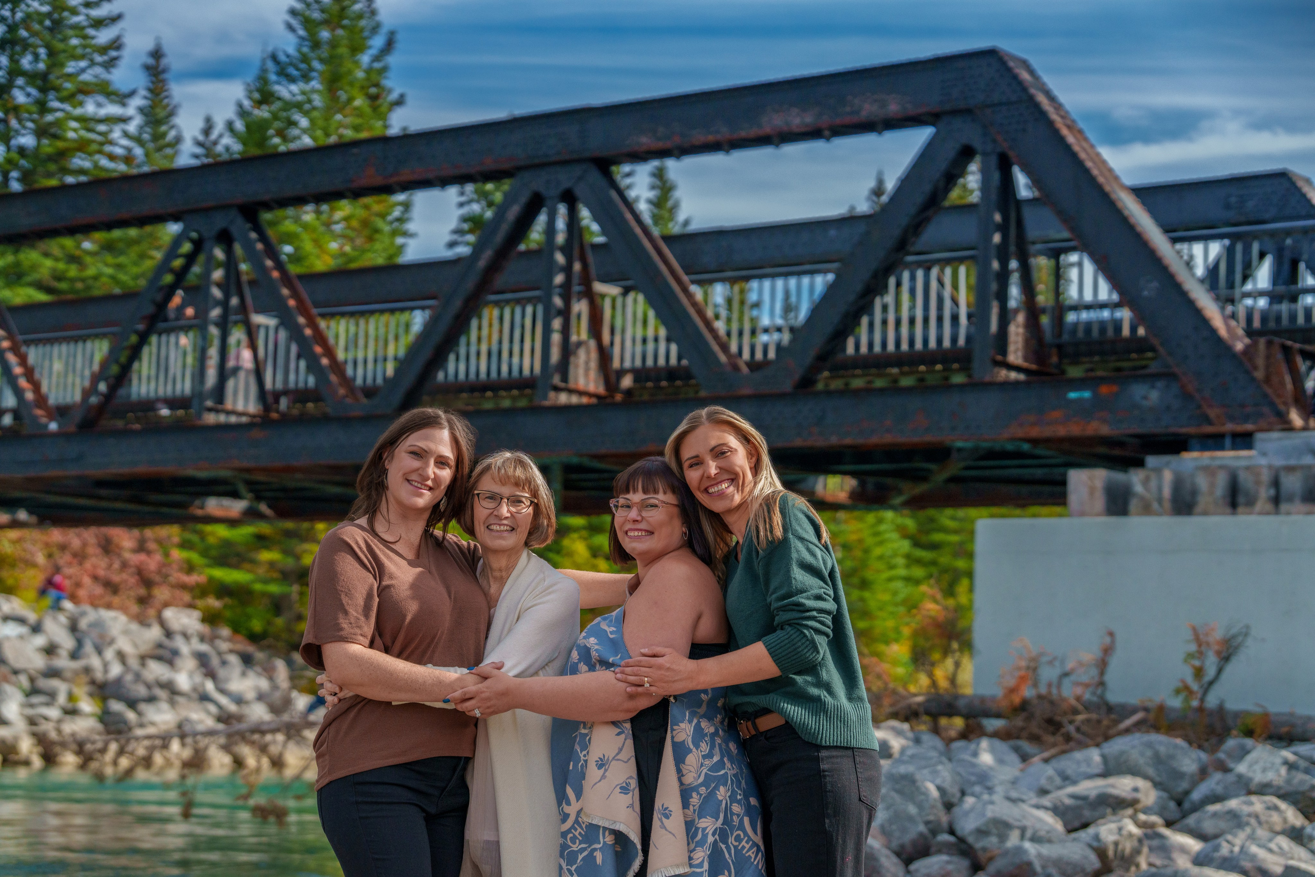 Anna’s Family. Engagement, Wedding & Family Photographer in Calgary | allo Photography