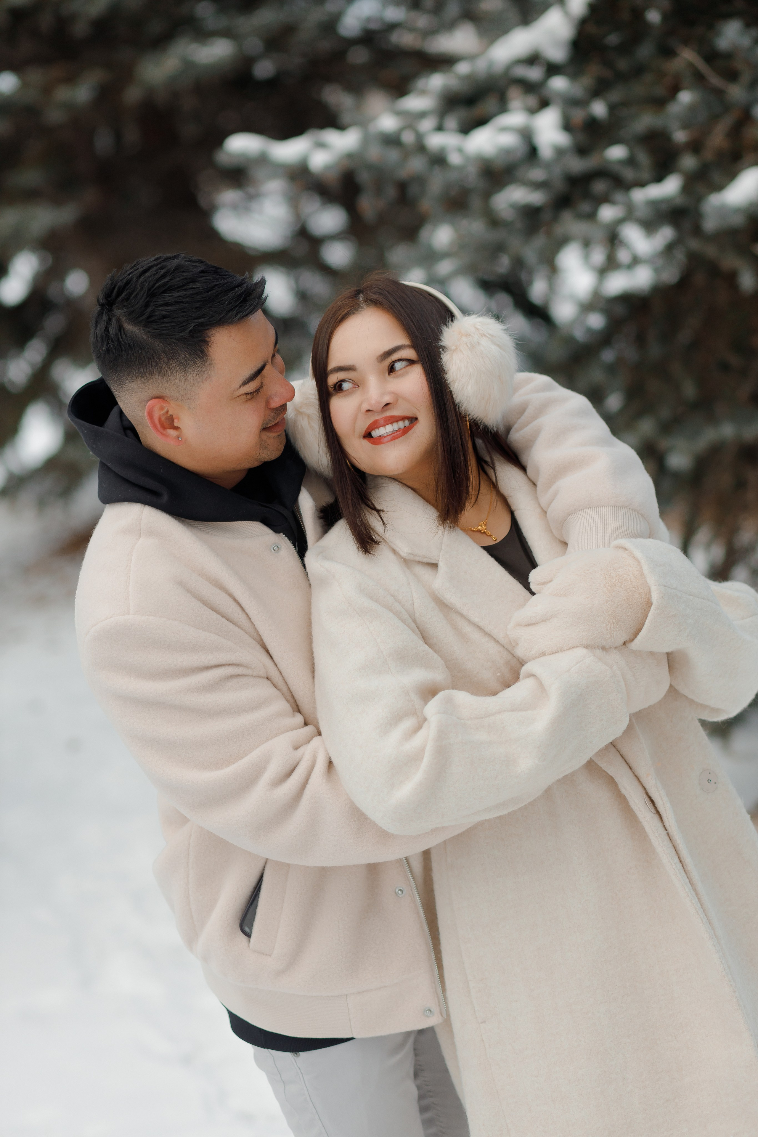 Family winter story. Photographer Elvira Hryshchenko