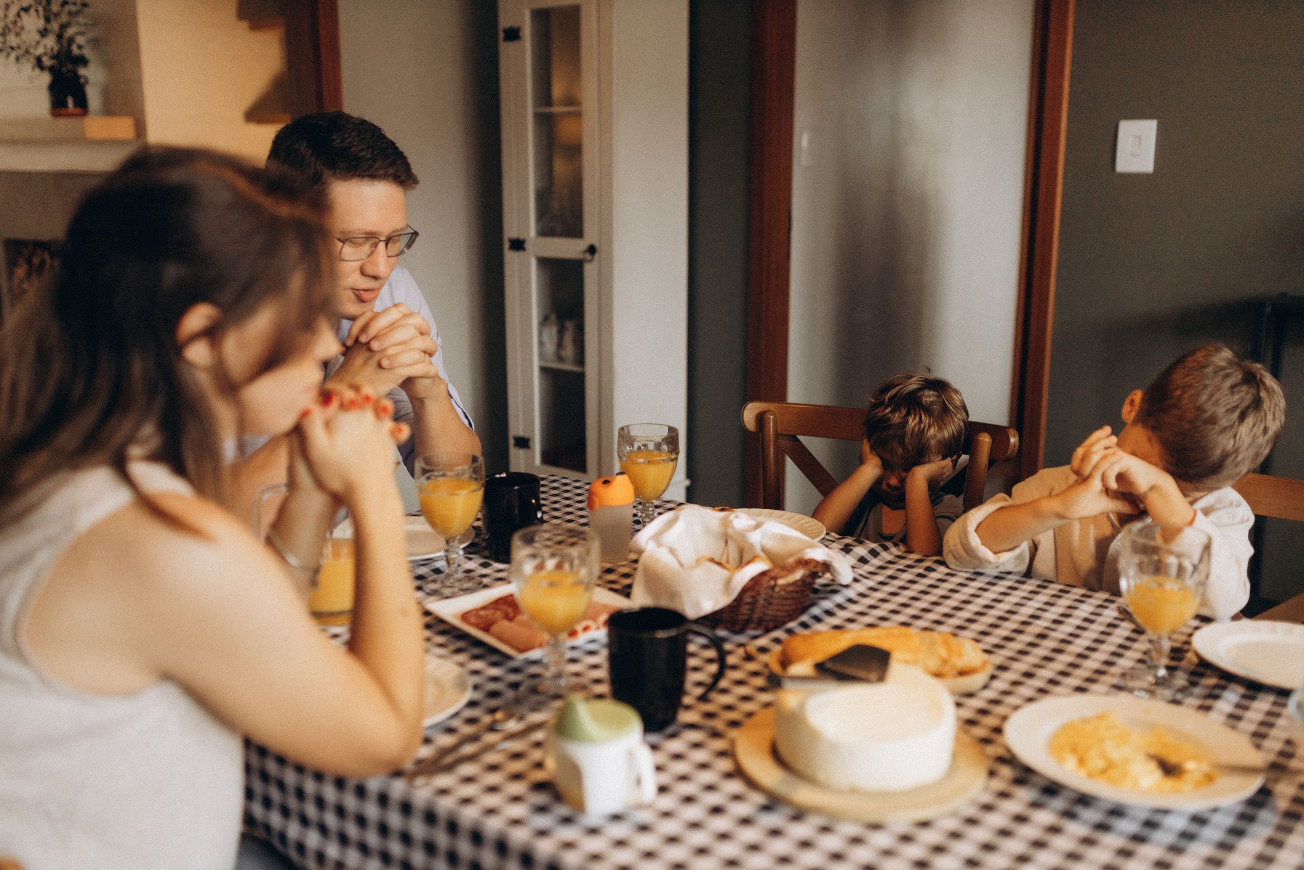 Semeando vida, criando memórias. Lídia Cabral Fotografia | Fotógrafa de casais e famílias em Gramado RS