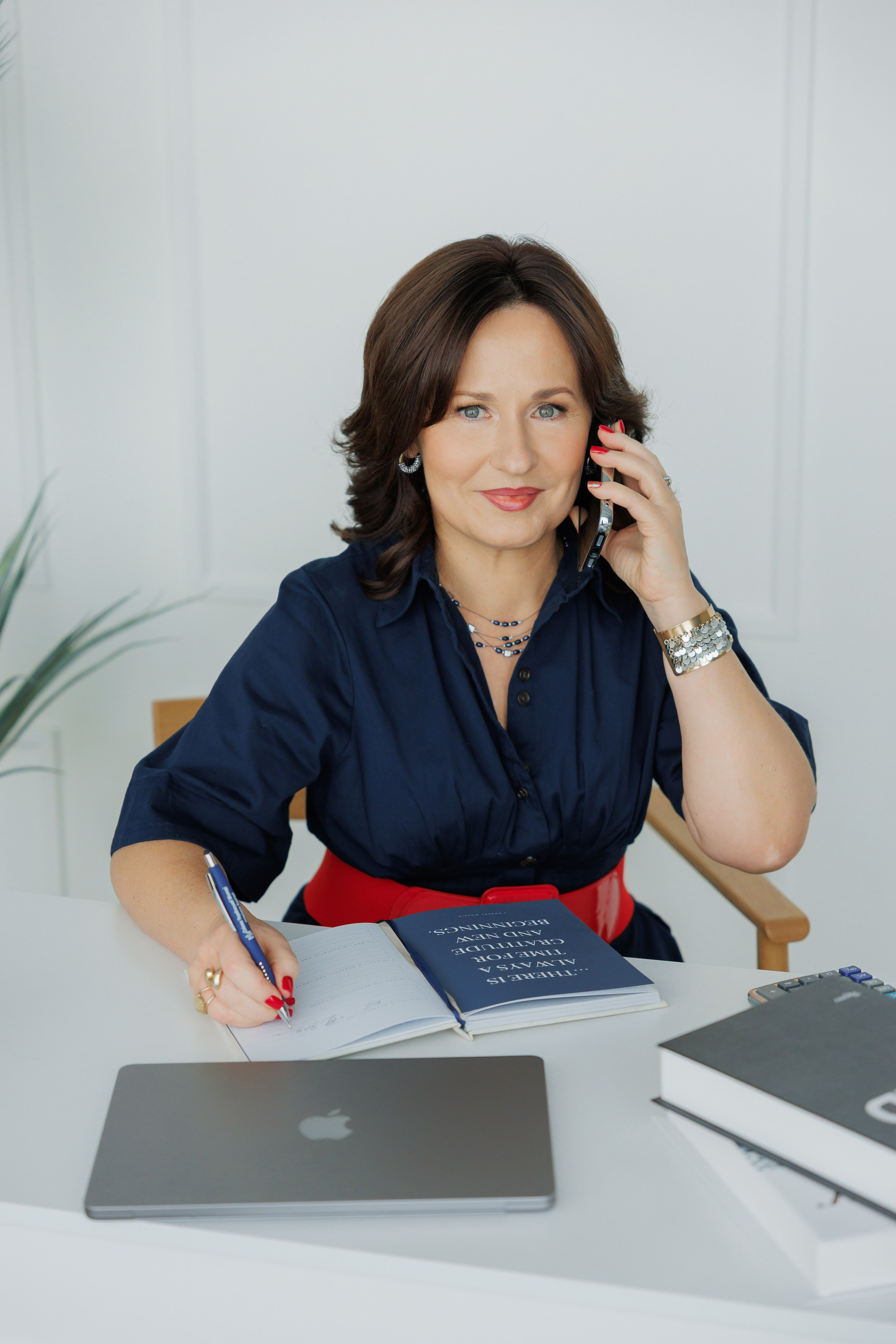 Accountant. Photographer Elvira Hryshchenko