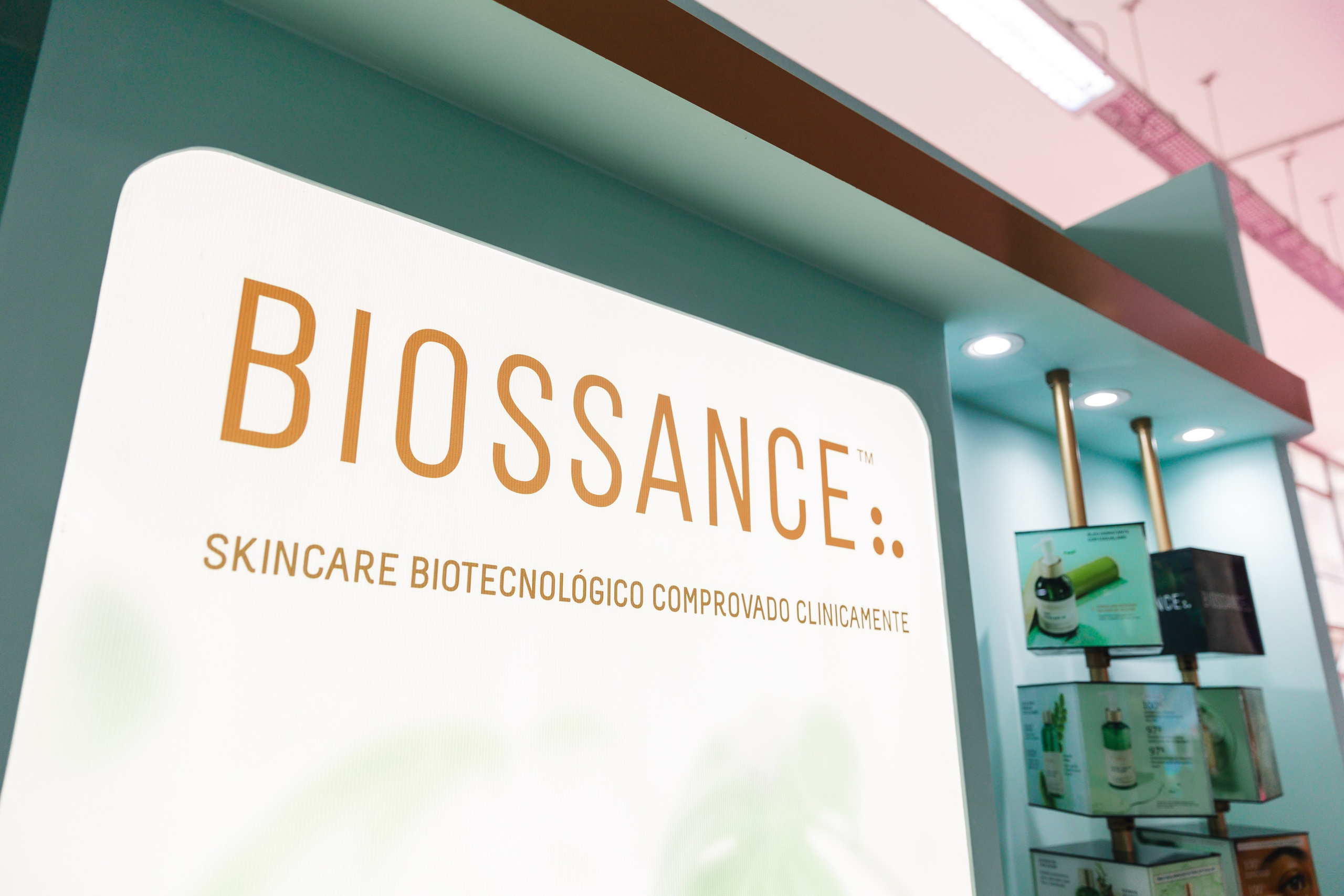 BIOSSANCE. Fotógrafo e Filmmaker | ZAISTFOTOGRAFIA