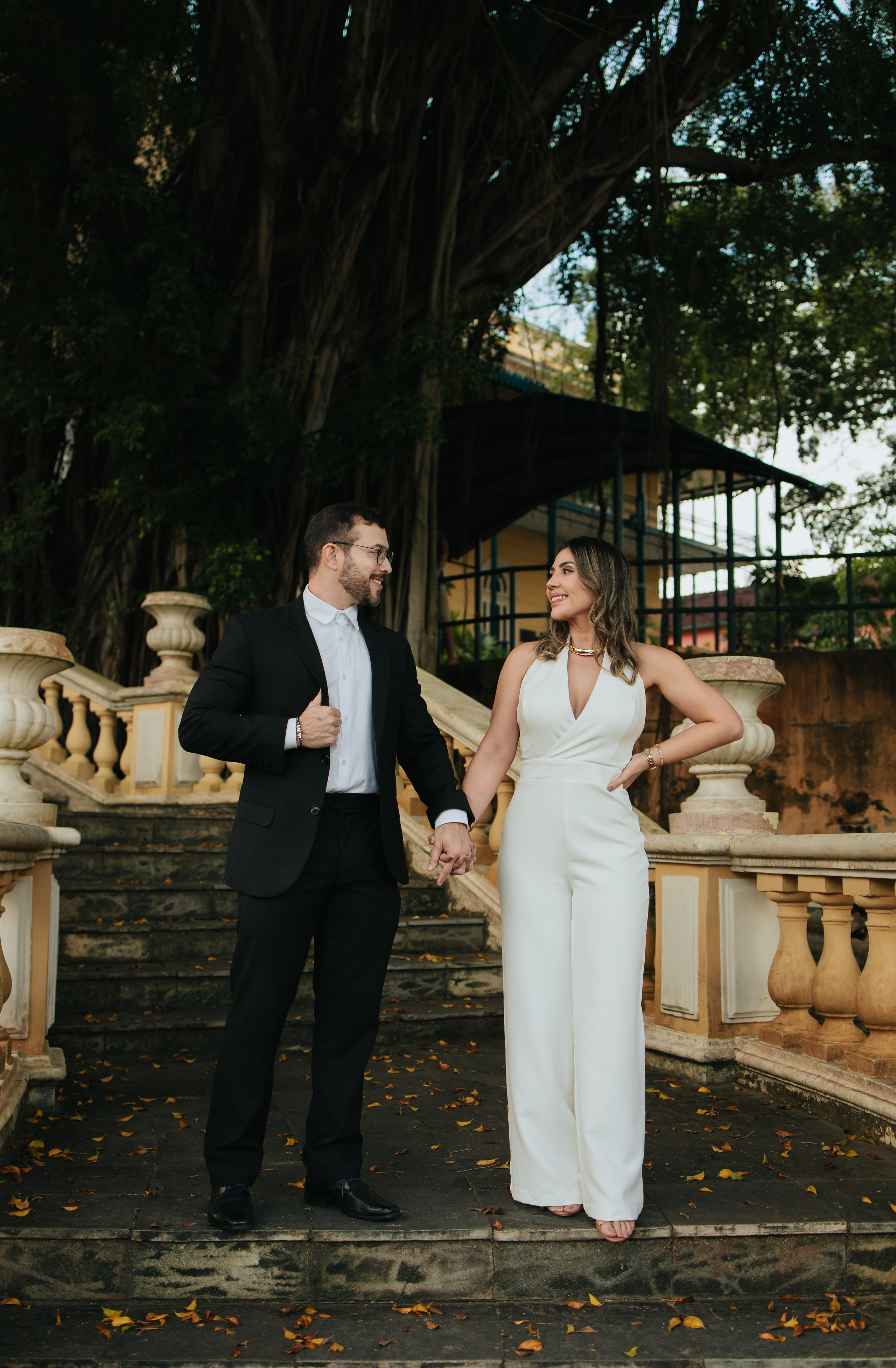 Karol e Rapha — Mirante Lúcia Almeida, Praça Jefferson Péres. Fotógrafo de Casamentos em Manaus — Leandro Santos