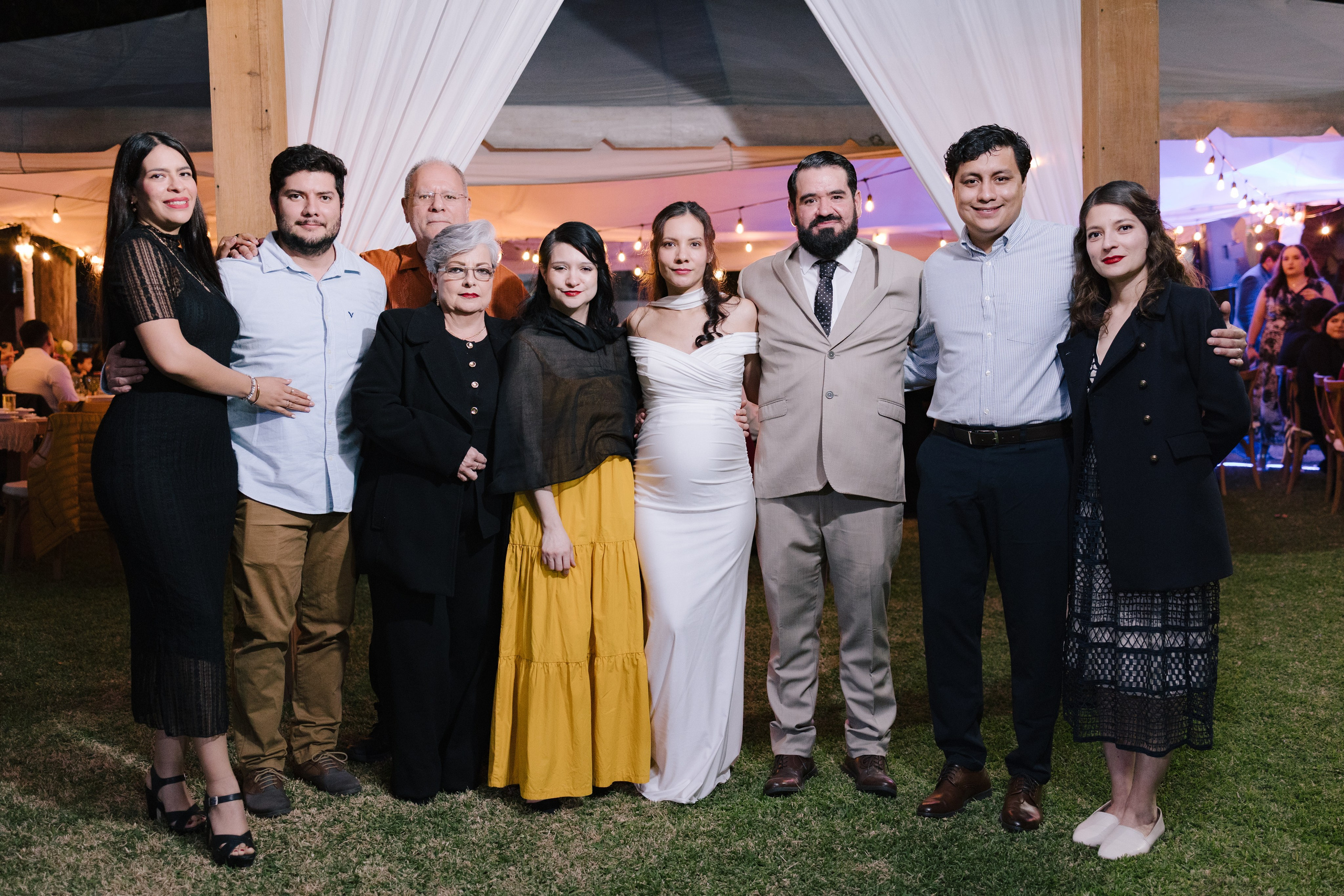 Marial y Daniel Civil y Revelacion. Wedding Photographer Ruth Preciado