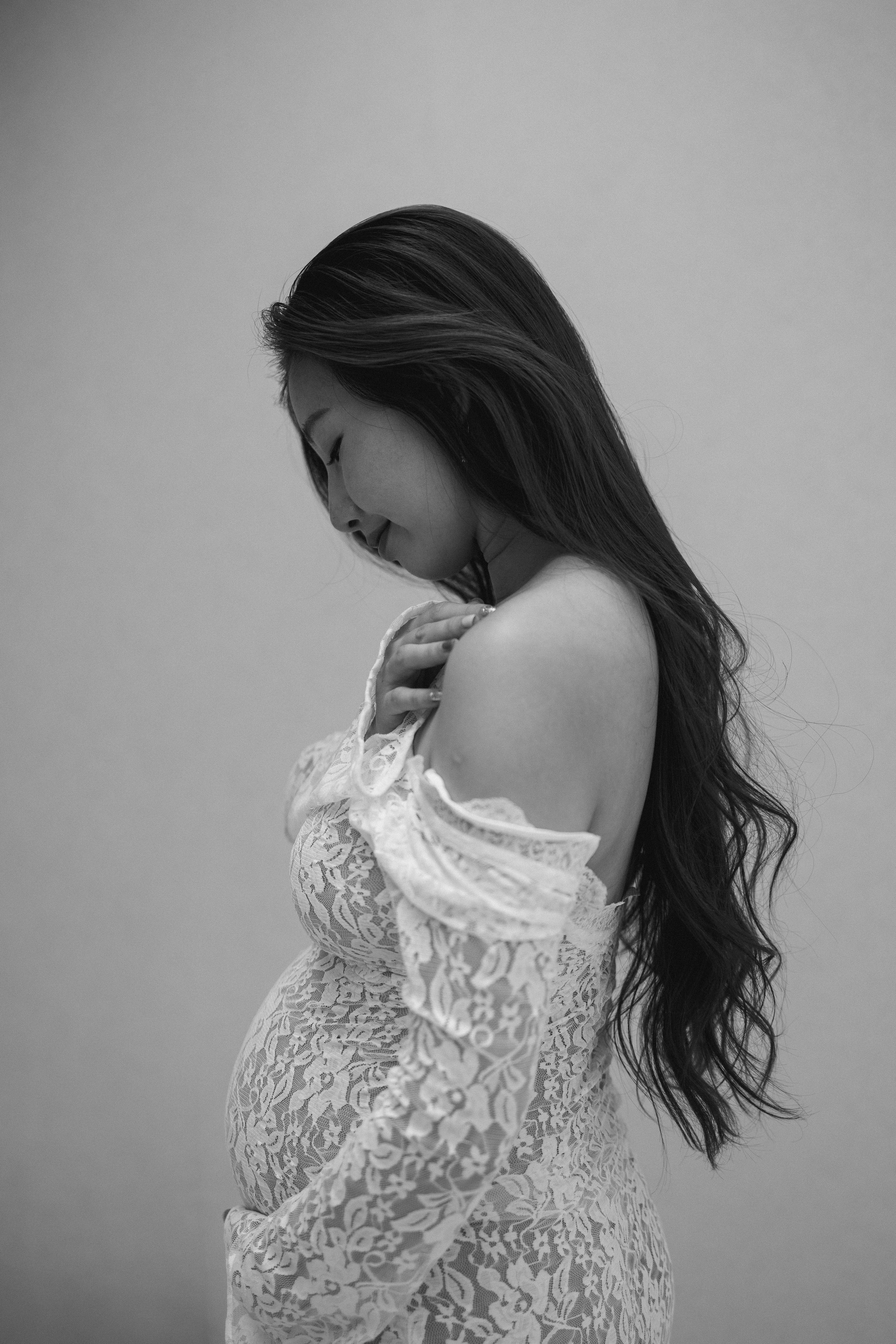 The Sweetest Anticipation. Family and wedding photographer in Bangkok, Thailand