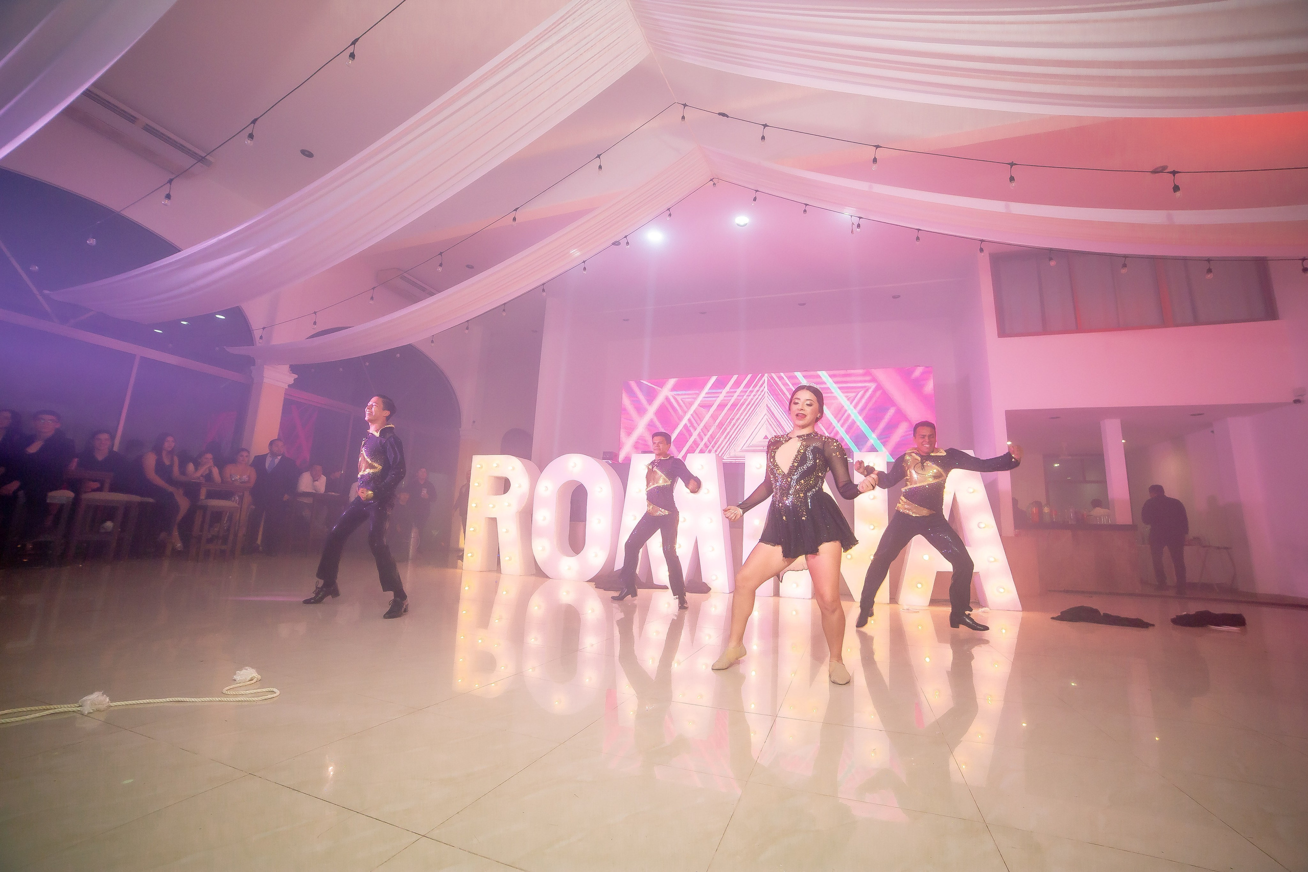 XV AÑOS ROMINA. Simón Enríquez Studio