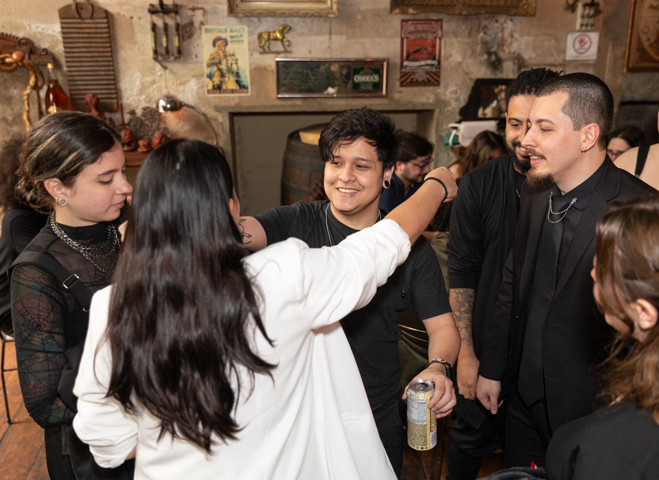Fotografia profissional de casamento em São Paulo para casais que desejam guardar seu grande dia com emoção e autenticidade. Registros atemporais de uma história única.