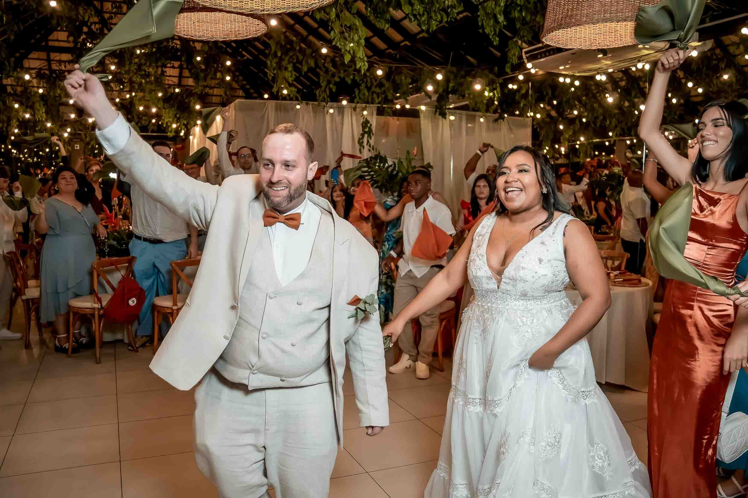 Boda en Cali. La Reserva eventos - Jully & Jonathan. Karen Ortiz Photography / Fotógrafo profesional en Cali - Colombia