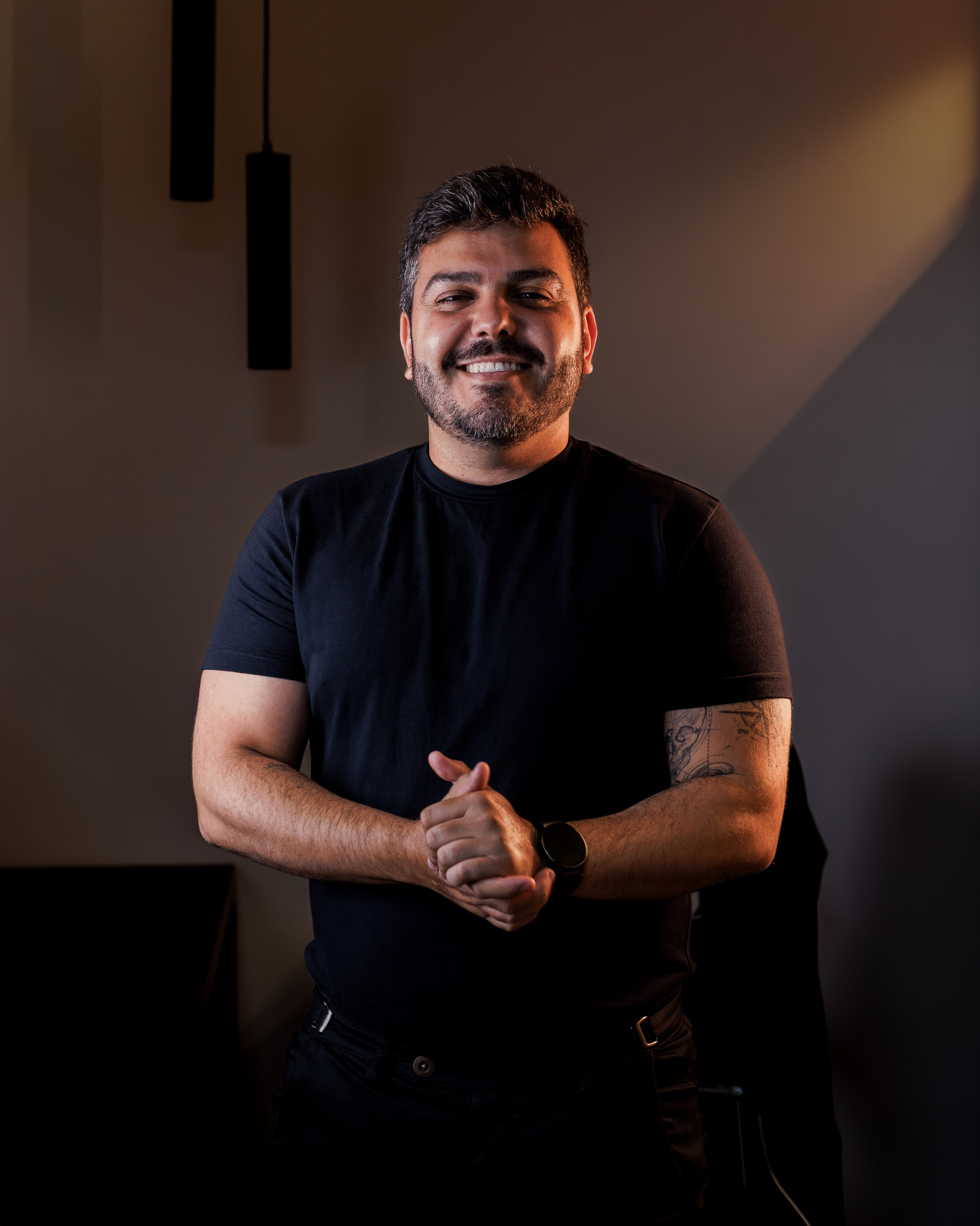 2025 | Dr. Rafael Carpinetti — Posicionamento. Denis Damasceno | Fotografia